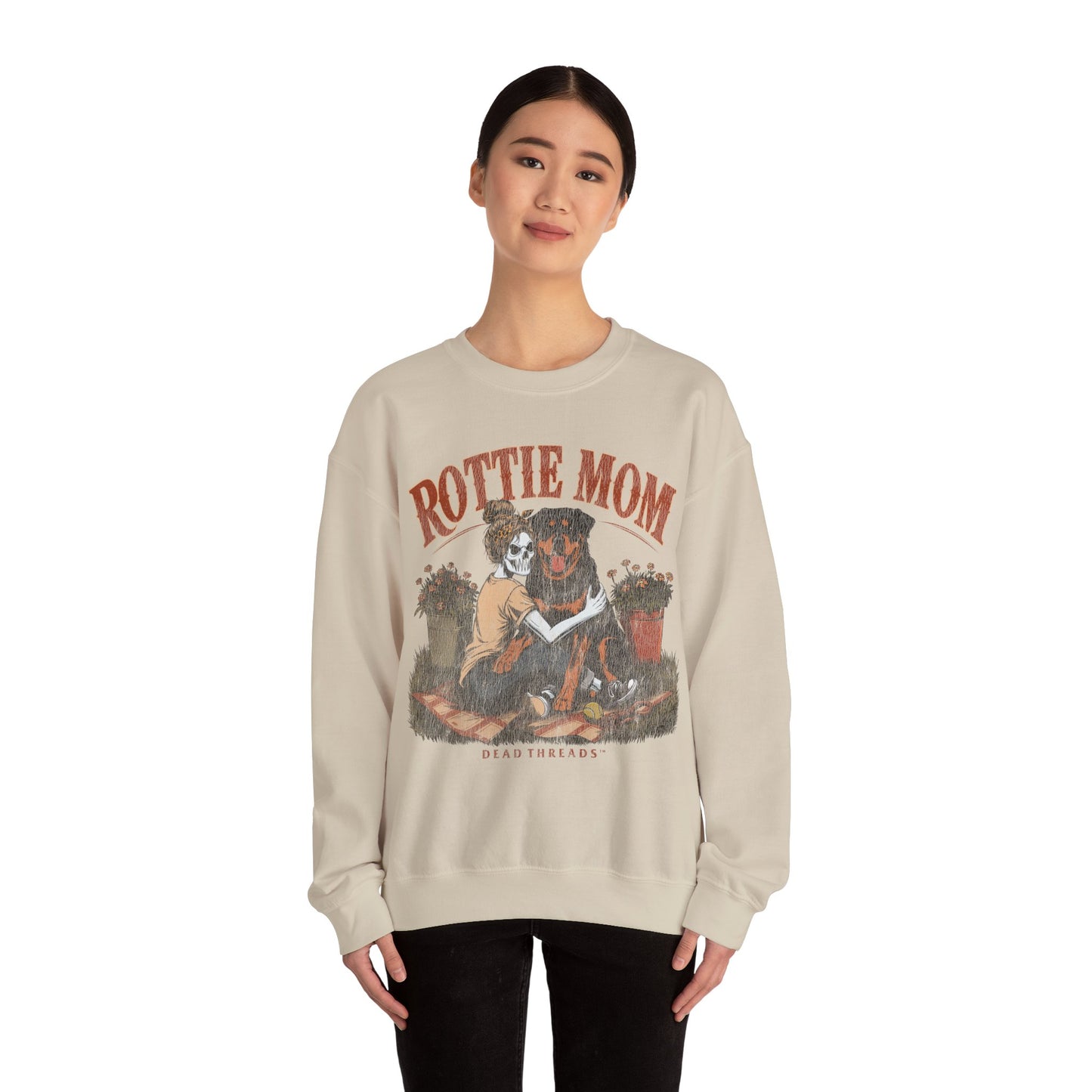 ROTTIE MOM - CREWNECK SWEATSHIRT
