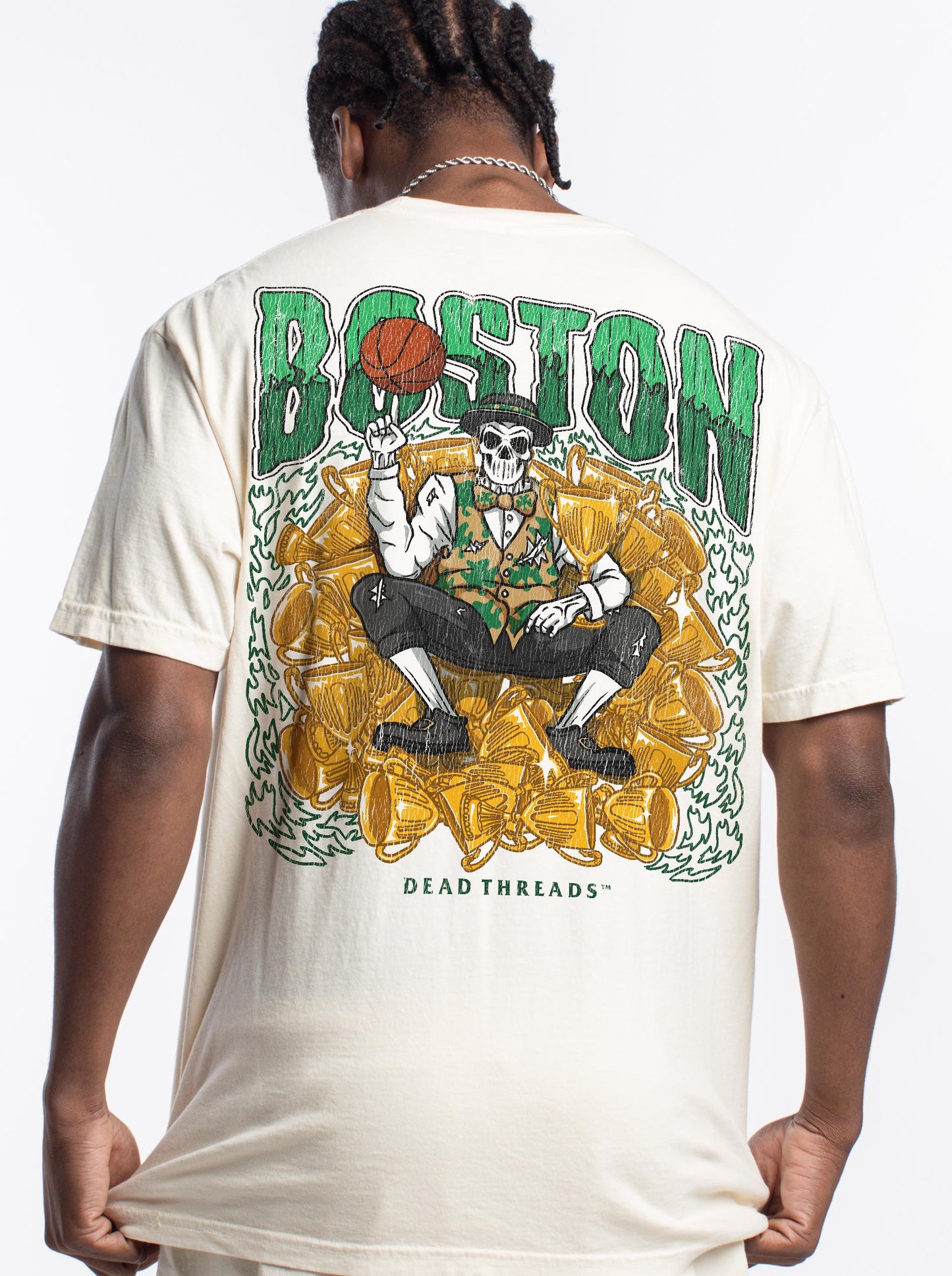 BOSTON BASKETBALL - “3 SKULL” PREMIUM T-SHIRT