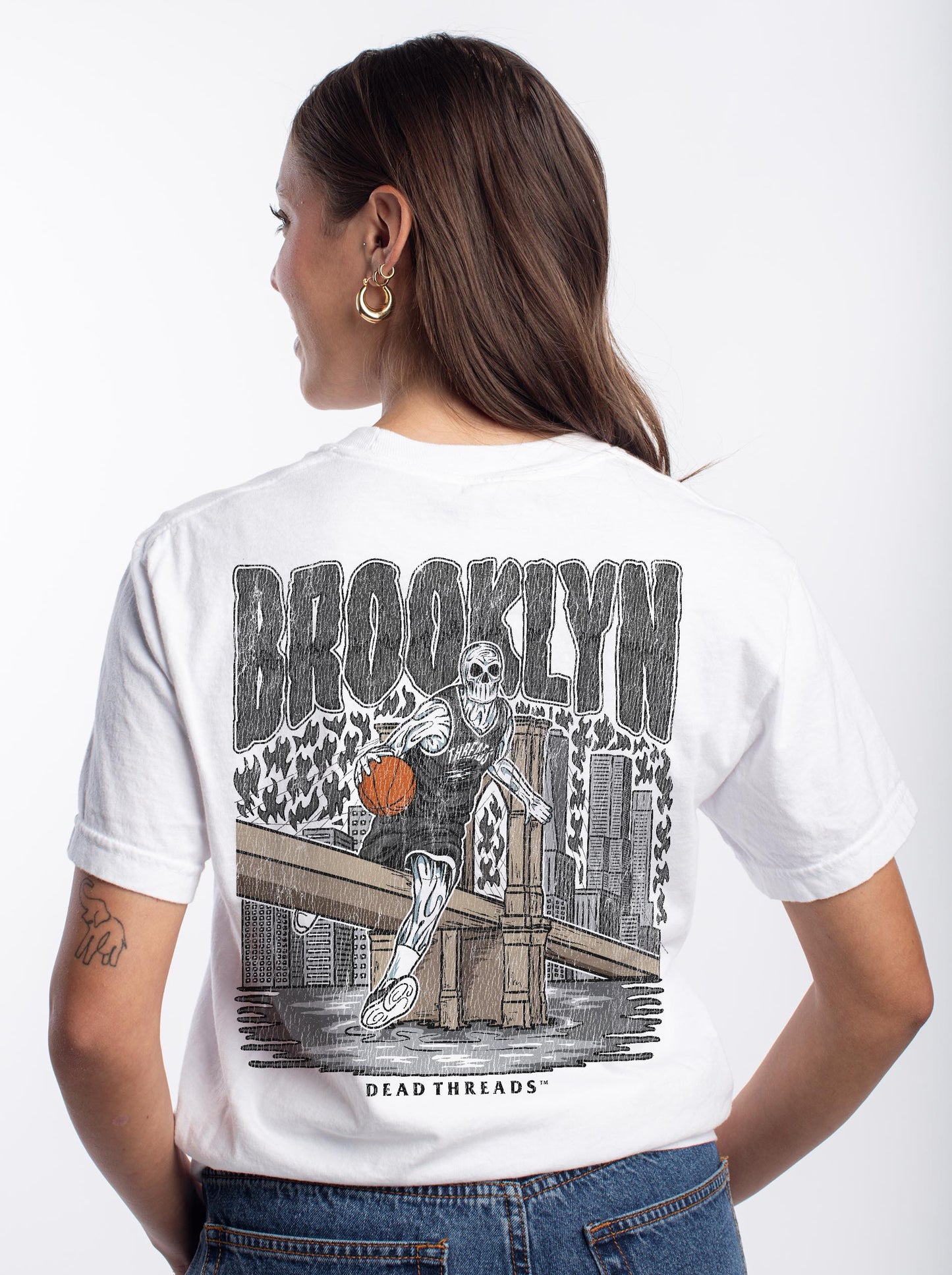BROOKLYN BASKETBALL - “3 SKULL” PREMIUM T-SHIRT