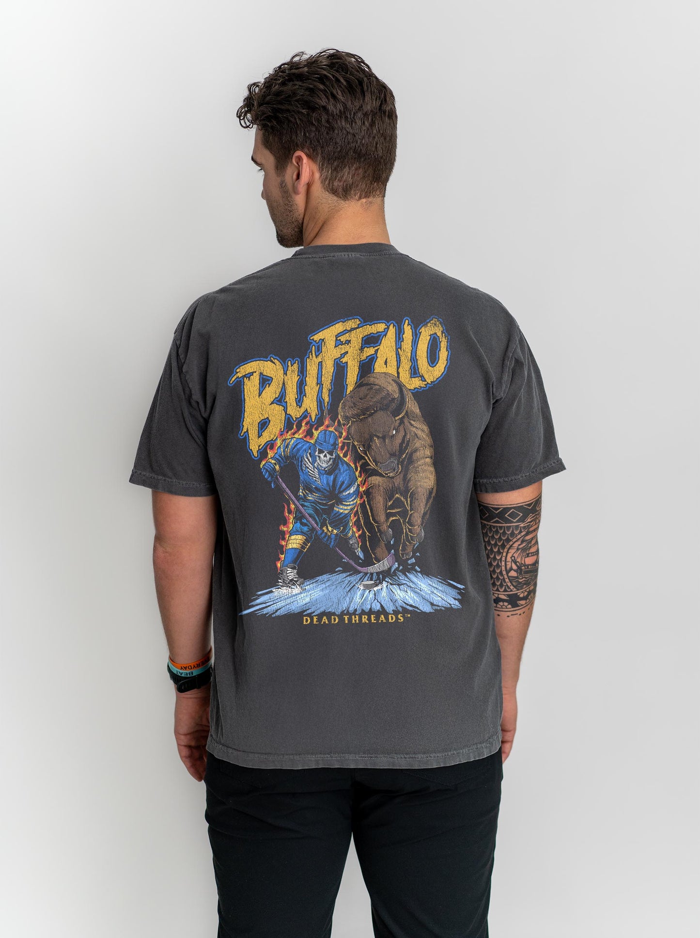 BUFFALO HOCKEY - “3 SKULL” PREMIUM T-SHIRT