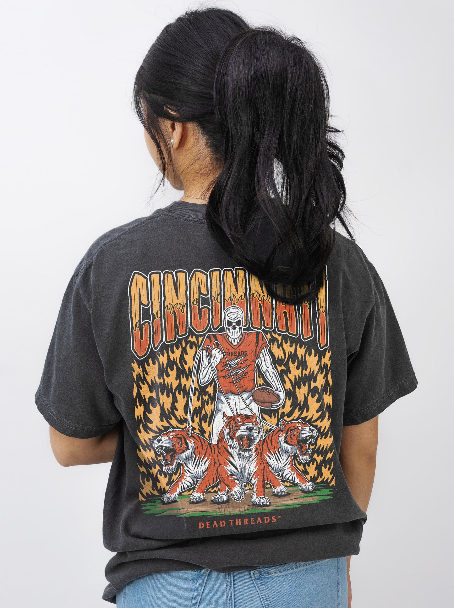 CINCINNATI FOOTBALL - “3 SKULL” PREMIUM T-SHIRT