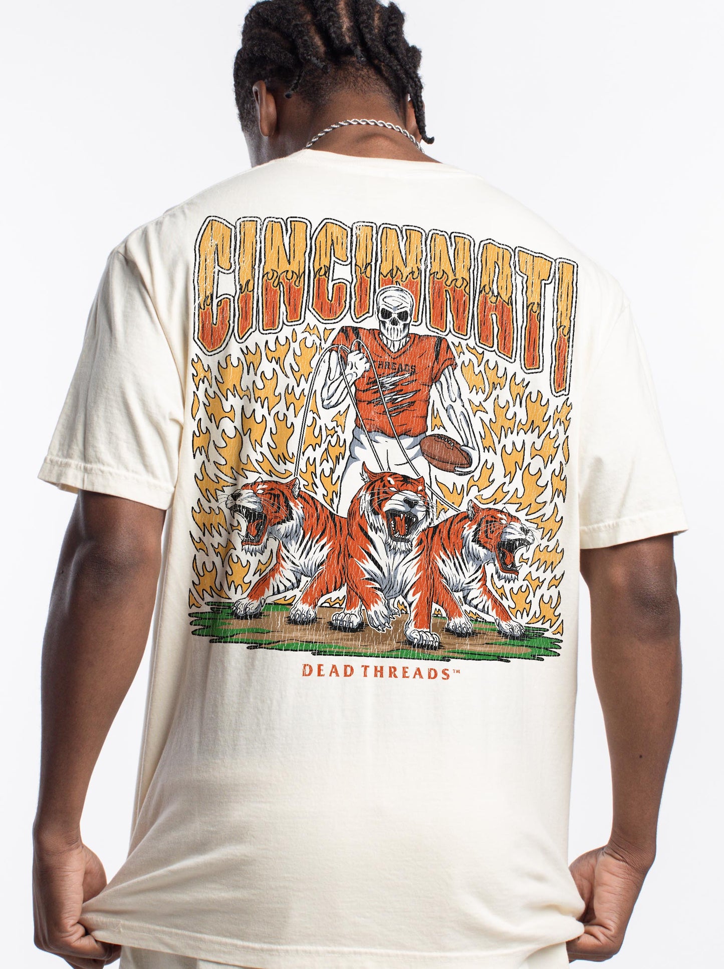 CINCINNATI FOOTBALL - “3 SKULL” PREMIUM T-SHIRT