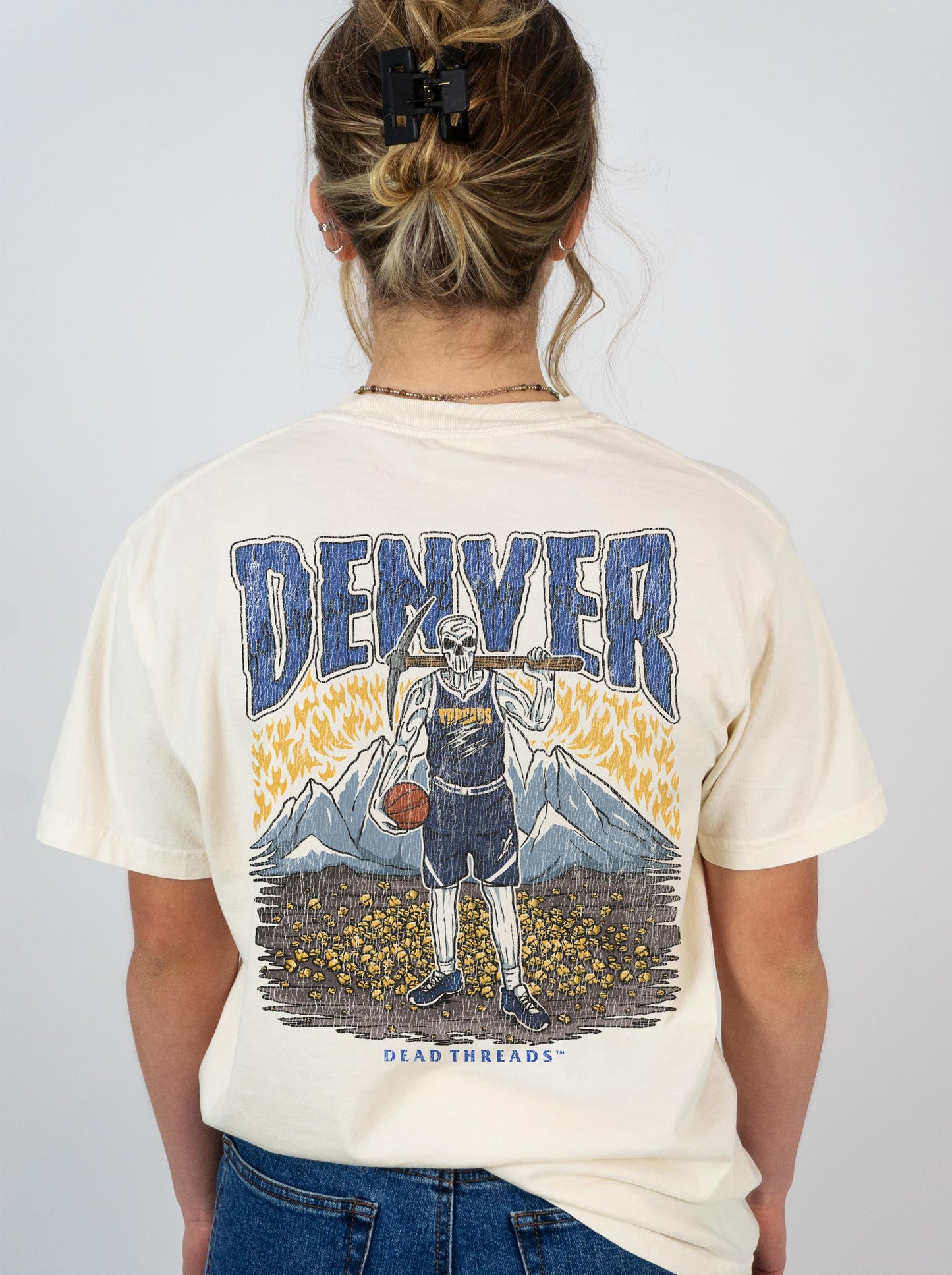 DENVER BASKETBALL - “3 SKULL” PREMIUM T-SHIRT