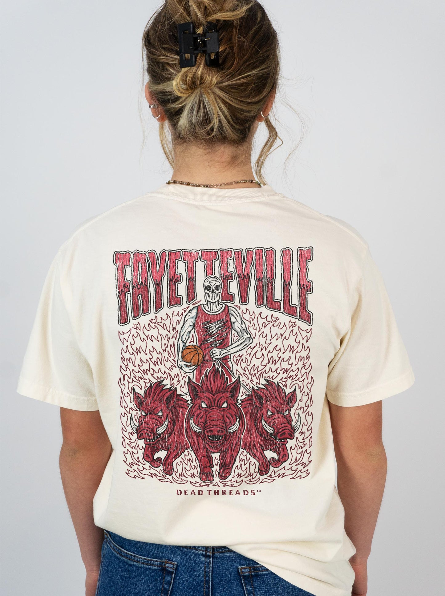 FAYETTEVILLE BASKETBALL - “3 SKULL” PREMIUM T-SHIRT
