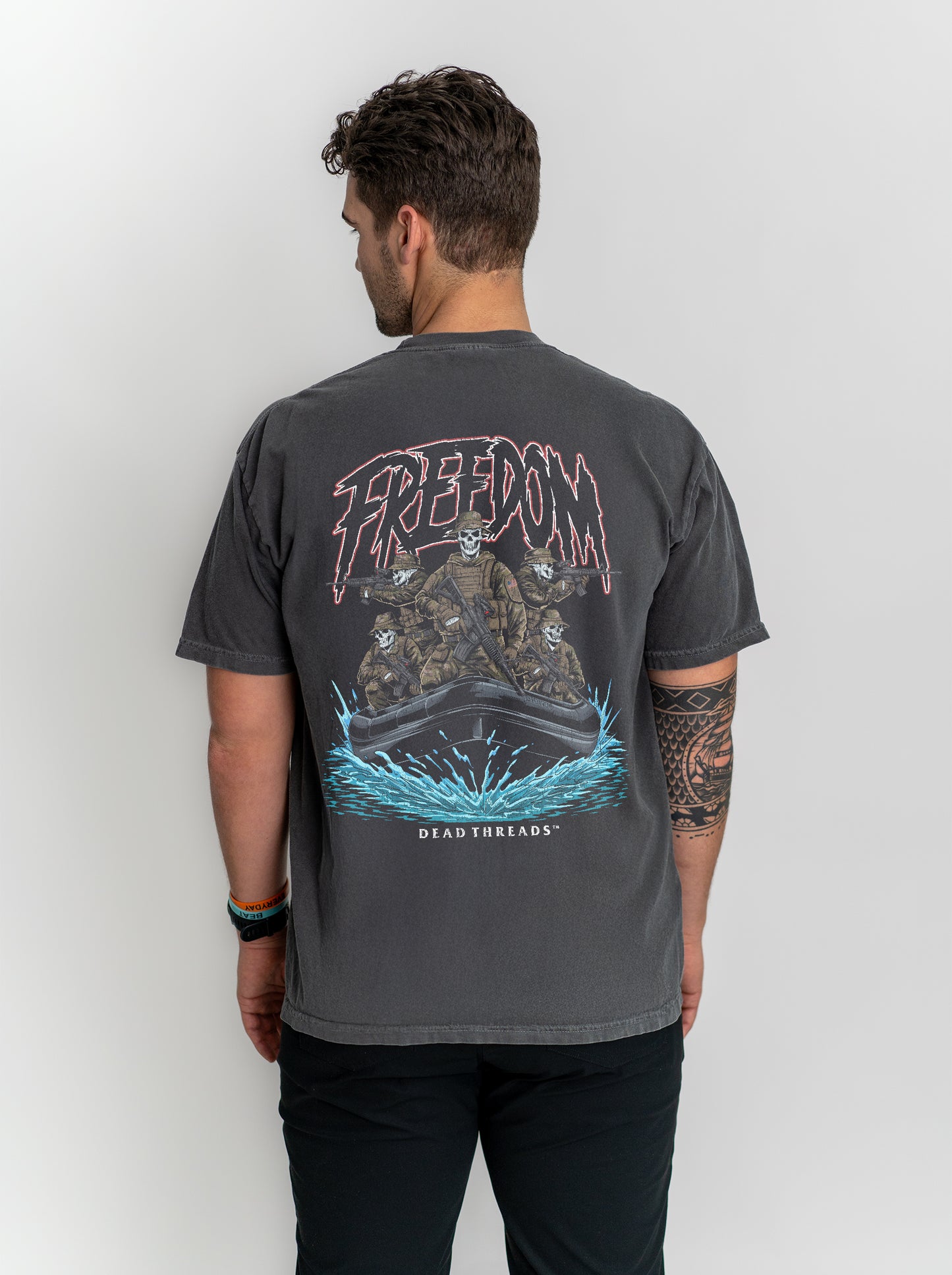 FREEDOM v5 - “DT ESSENTIAL" PREMIUM T-SHIRT
