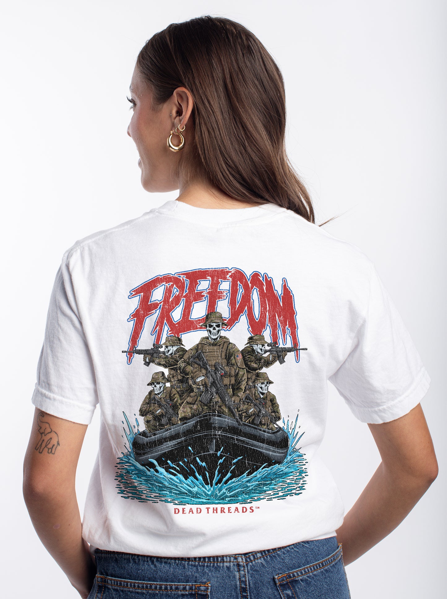 FREEDOM v5 - “DT ESSENTIAL" PREMIUM T-SHIRT