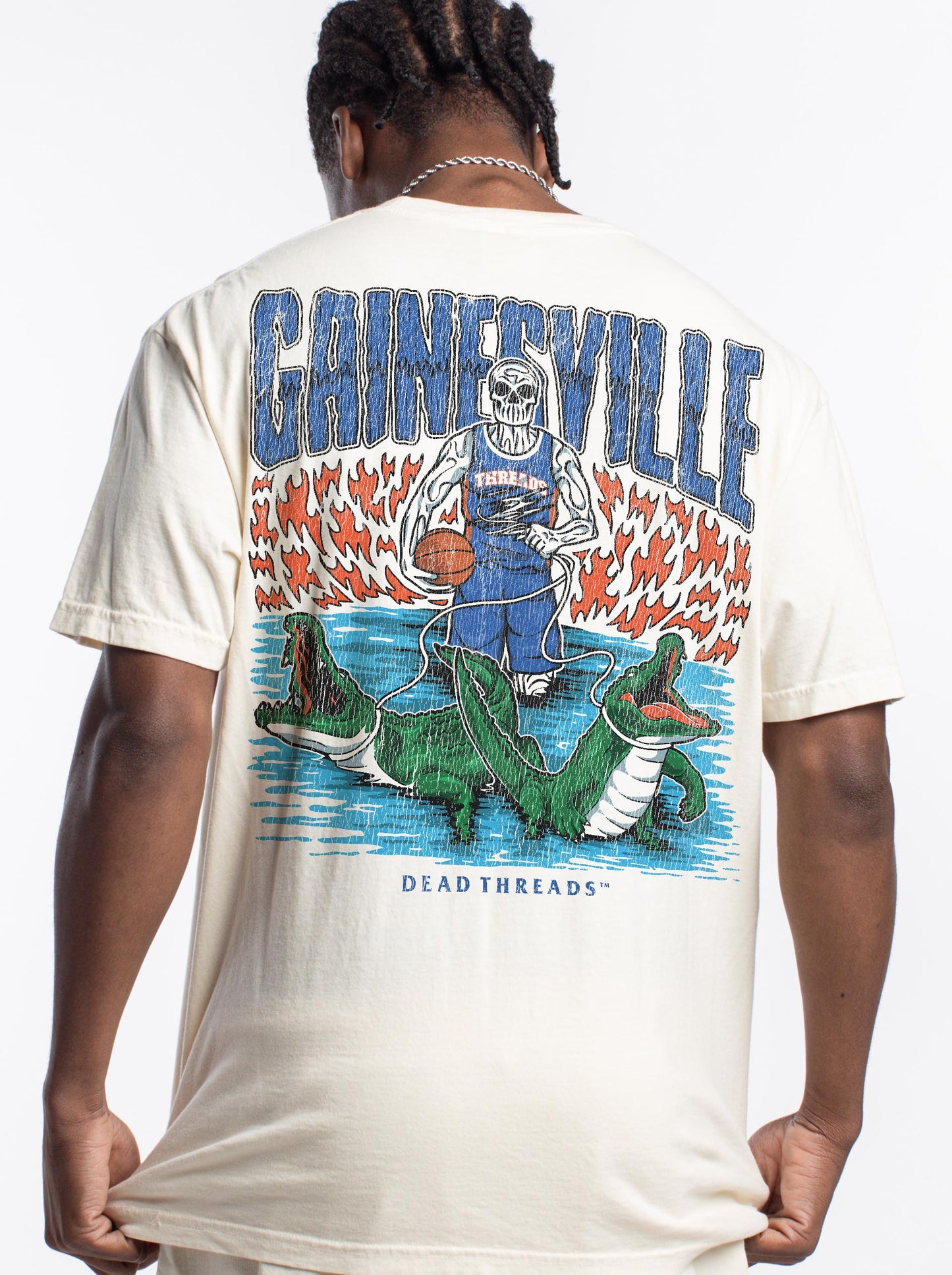 GAINESVILLE BASKETBALL - “3 SKULL” PREMIUM T-SHIRT