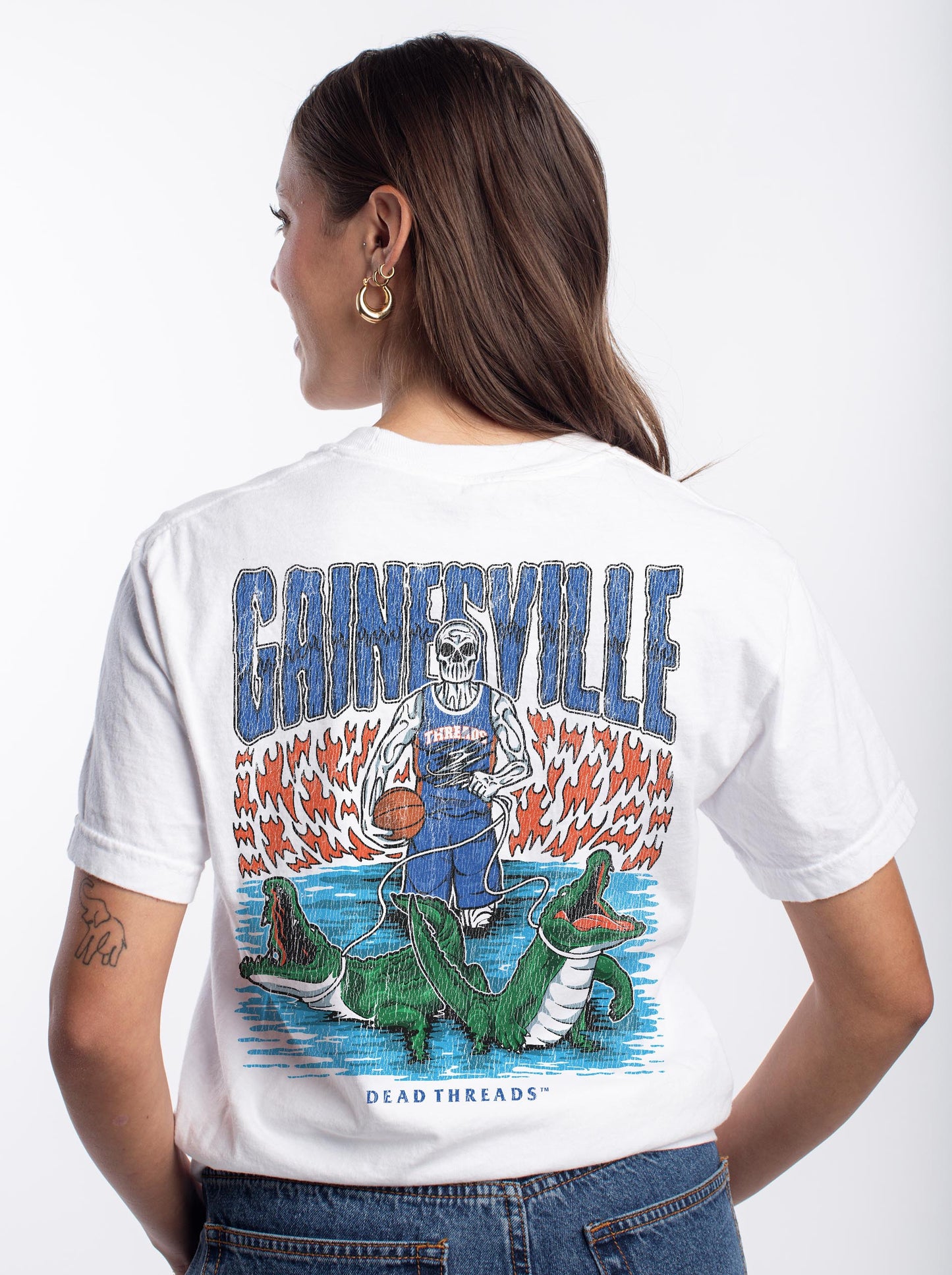 GAINESVILLE BASKETBALL - “3 SKULL” PREMIUM T-SHIRT