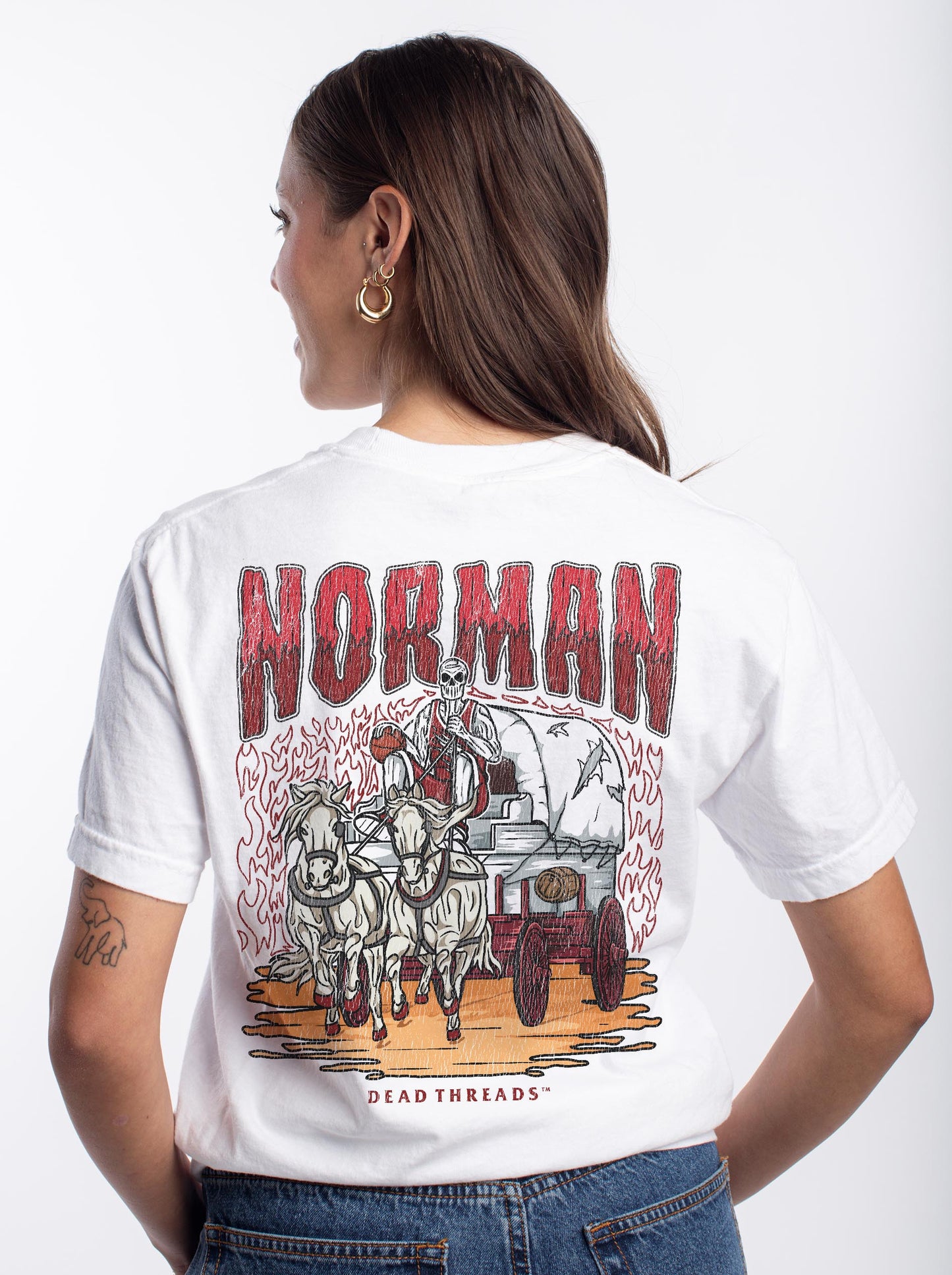 NORMAN BASKETBALL - “3 SKULL” PREMIUM T-SHIRT