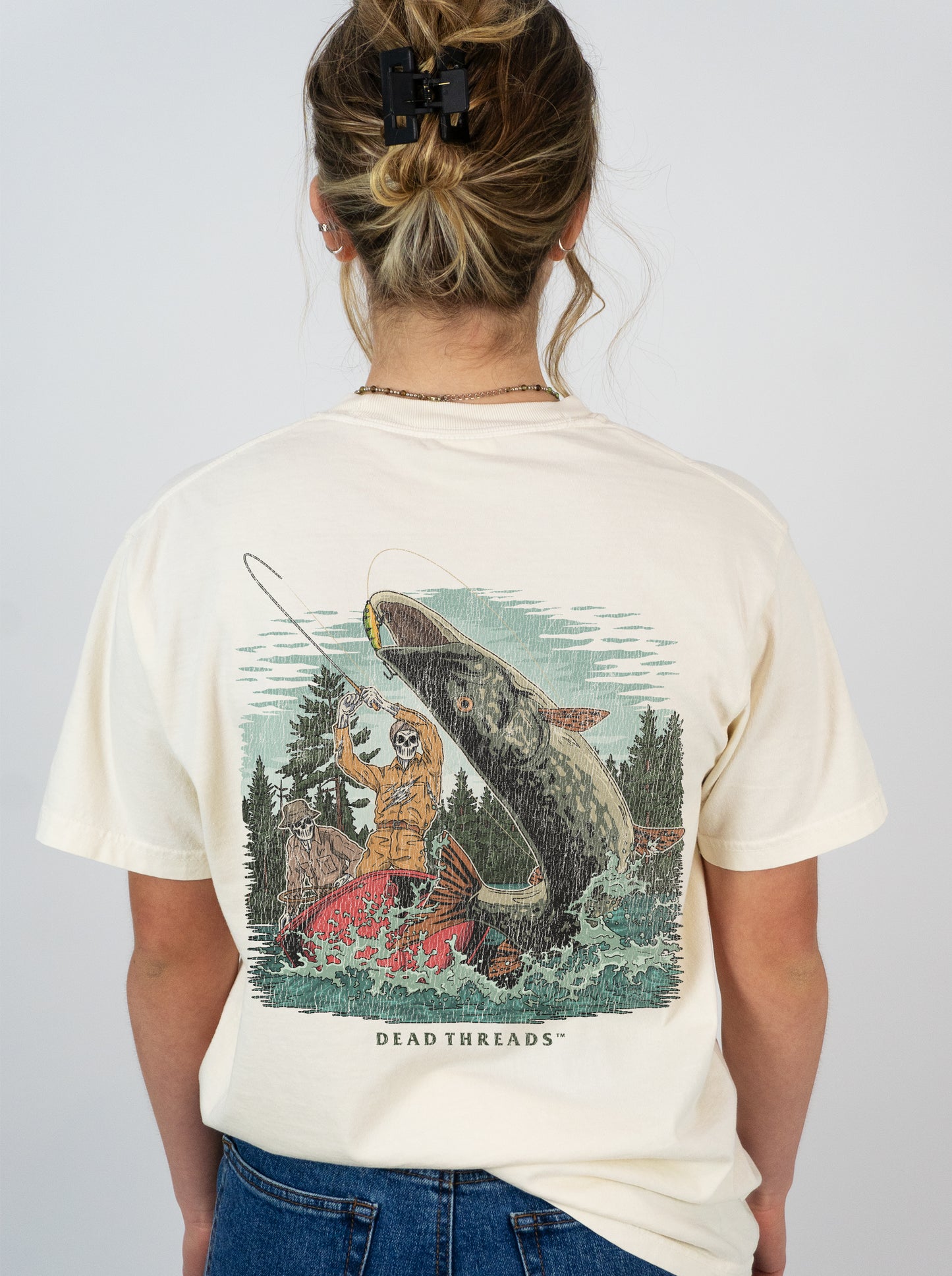 PIKE STRIKE - “DT ESSENTIAL" PREMIUM T-SHIRT