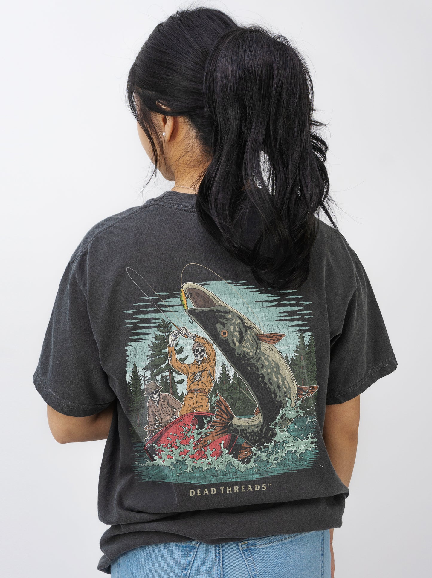 PIKE STRIKE - “DT ESSENTIAL" PREMIUM T-SHIRT