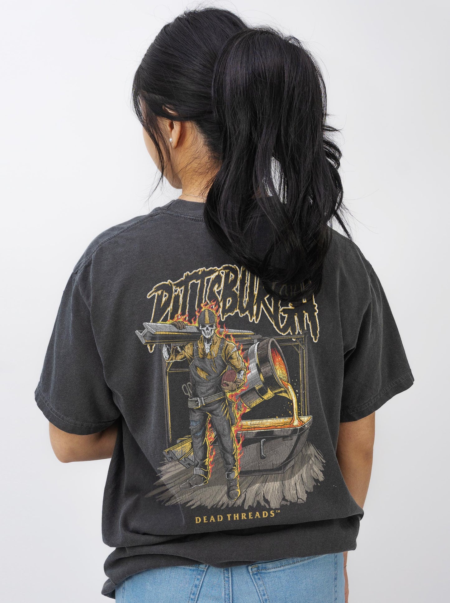 PITTSBURGH FOOTBALL v2 - “3 SKULL” PREMIUM T-SHIRT