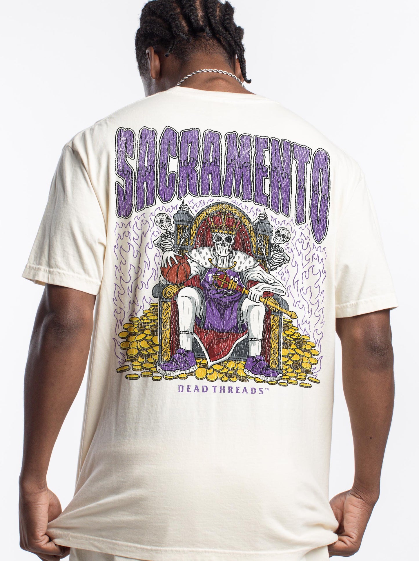 SACRAMENTO BASKETBALL - “3 SKULL” PREMIUM T-SHIRT