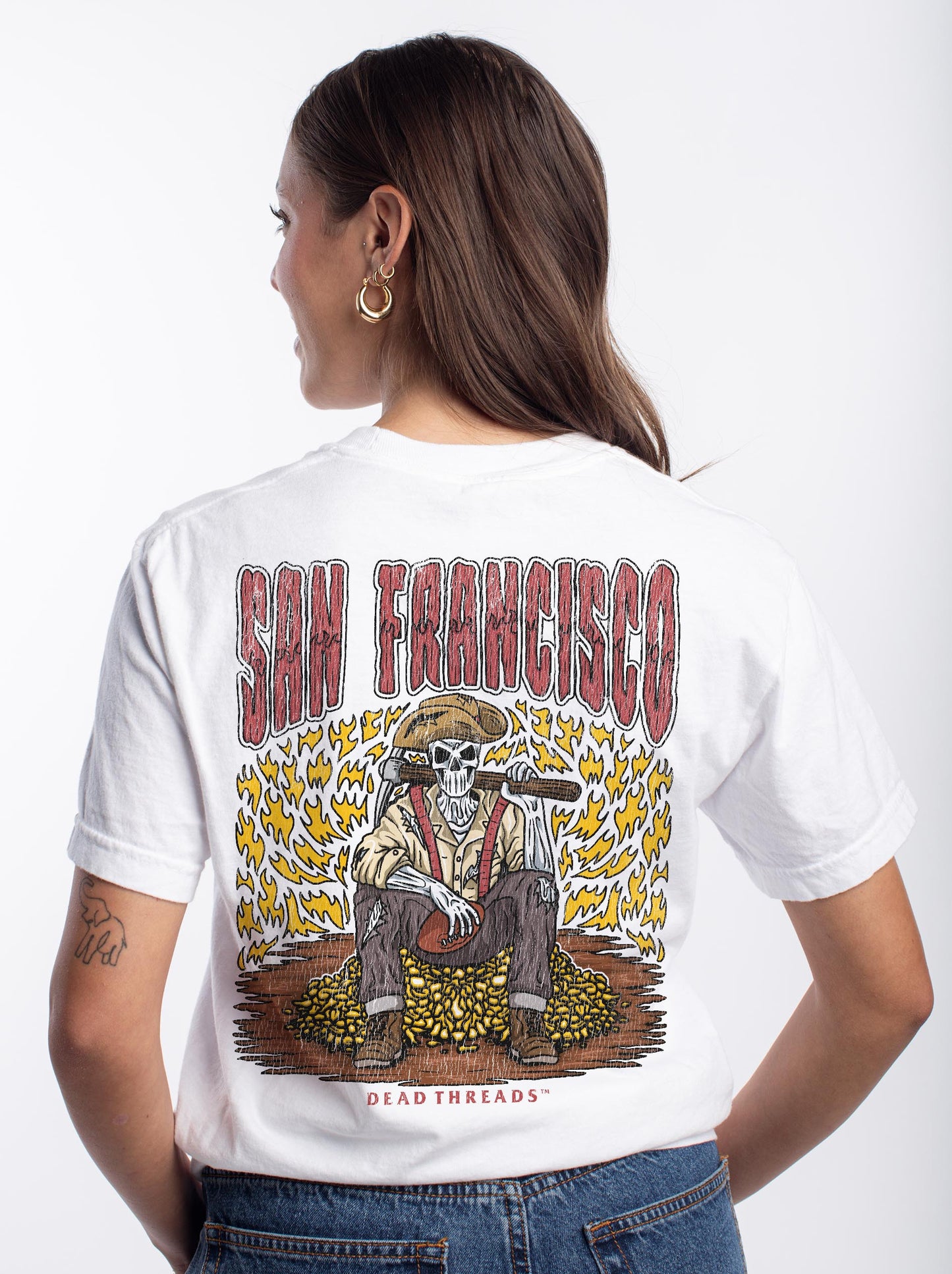 SAN FRANCISCO FOOTBALL - “3 SKULL” PREMIUM T-SHIRT