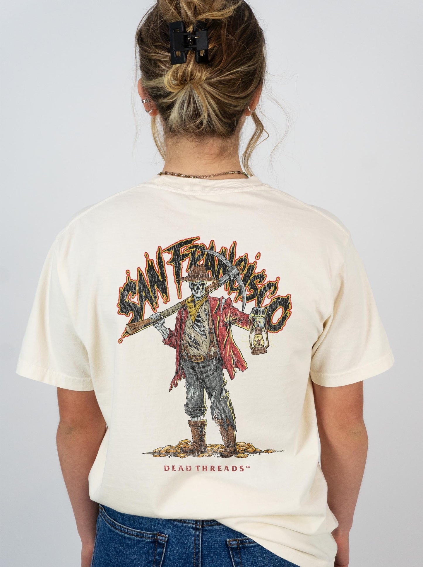 SAN FRANCISCO FOOTBALL v2 - “3 SKULL” PREMIUM T-SHIRT