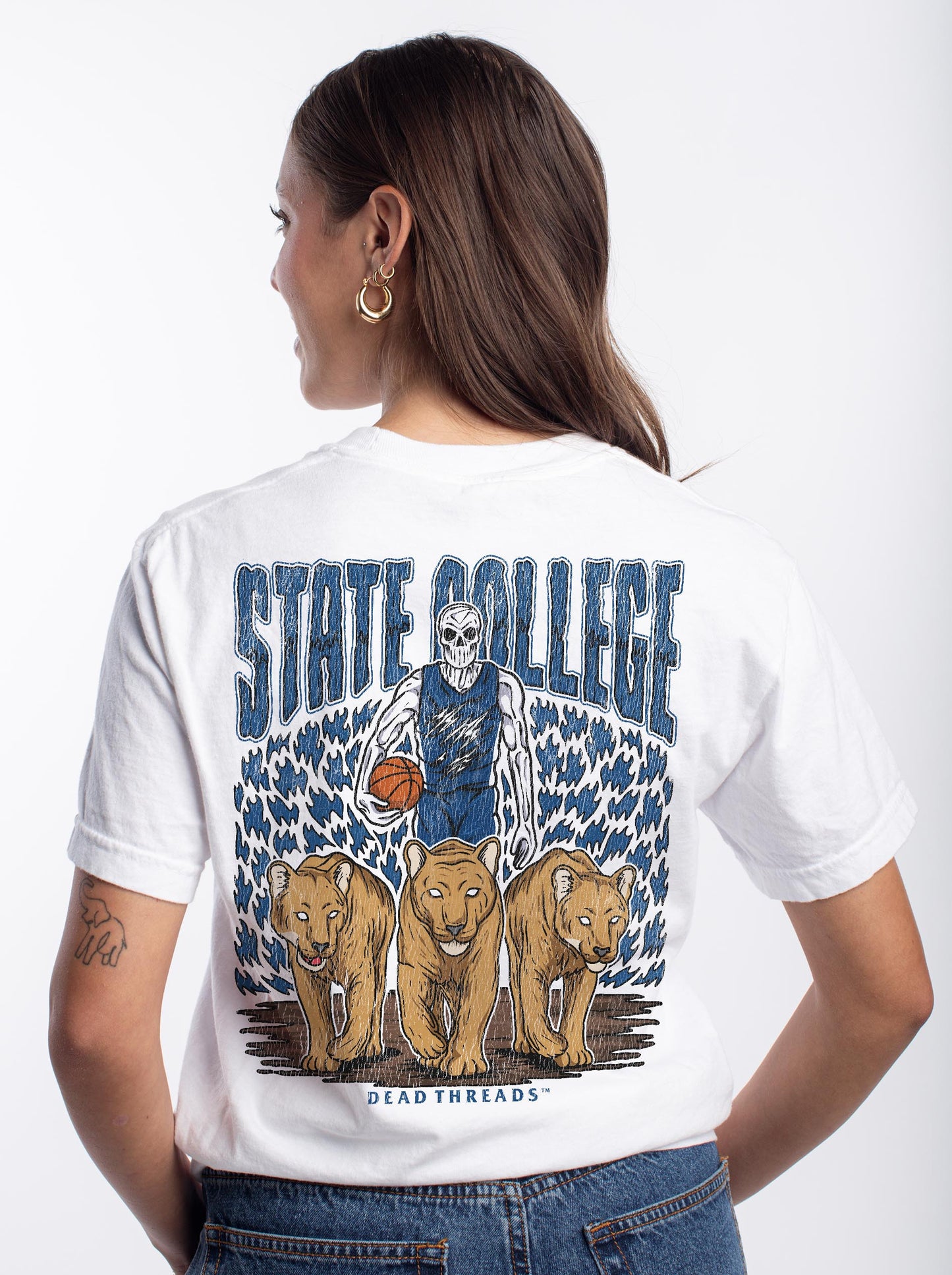 STATE COLLEGE BASKETBALL- “3 SKULL” PREMIUM T-SHIRT
