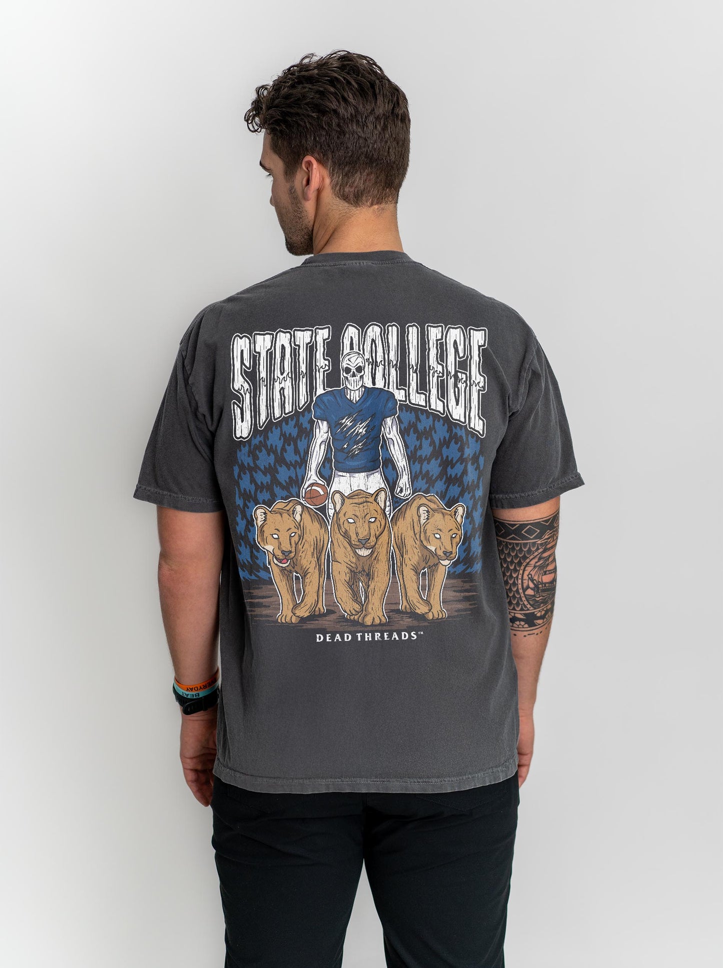 STATE COLLEGE FOOTBALL - “3 SKULL” PREMIUM T-SHIRT
