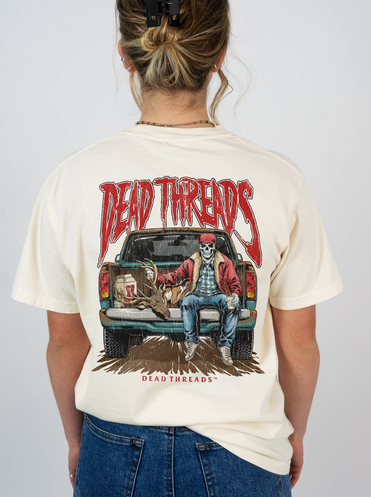 TRUCK BED - “DT ESSENTIAL" PREMIUM T-SHIRT