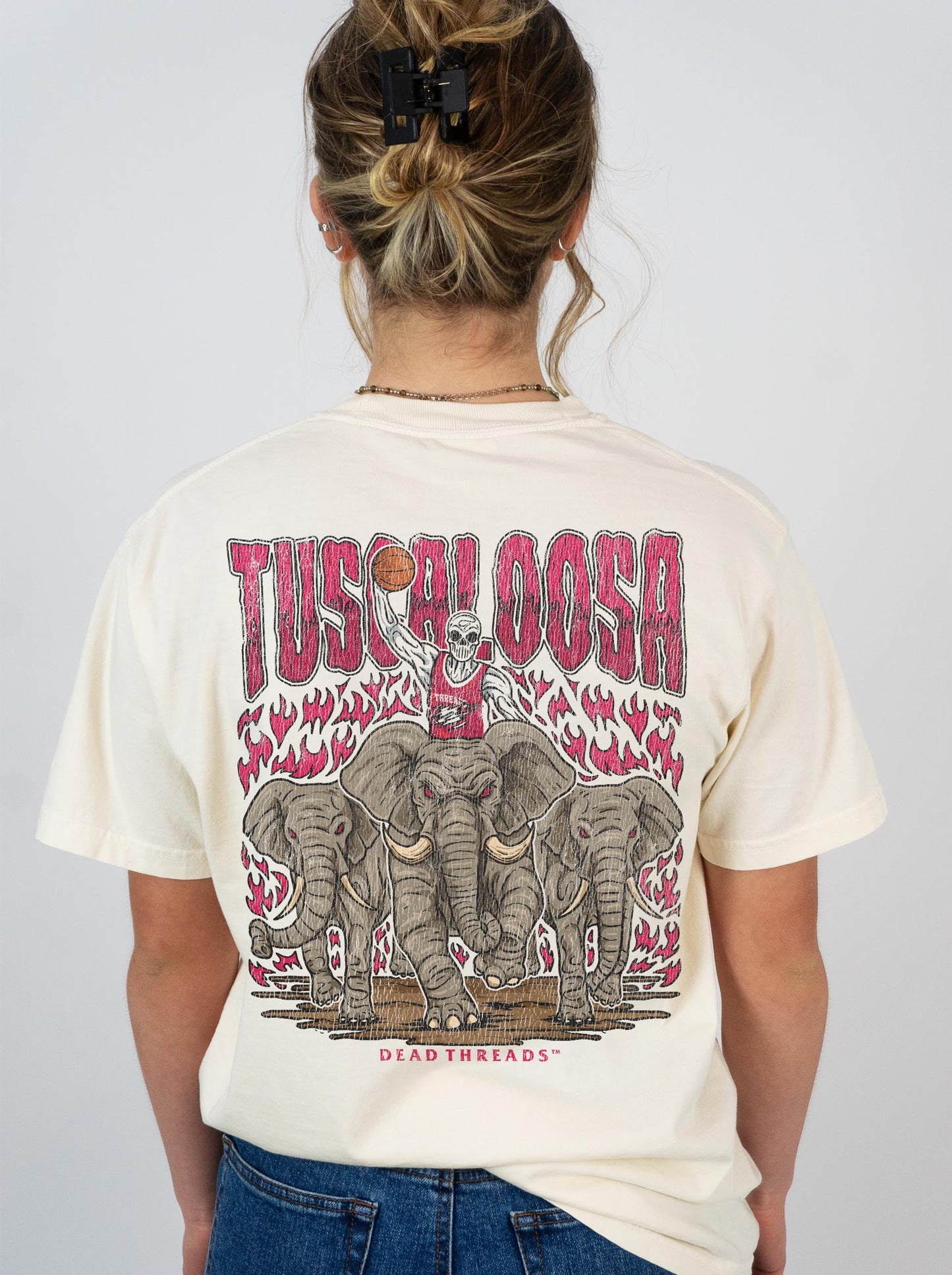 TUSCALOOSA BASKETBALL - “3 SKULL” PREMIUM T-SHIRT