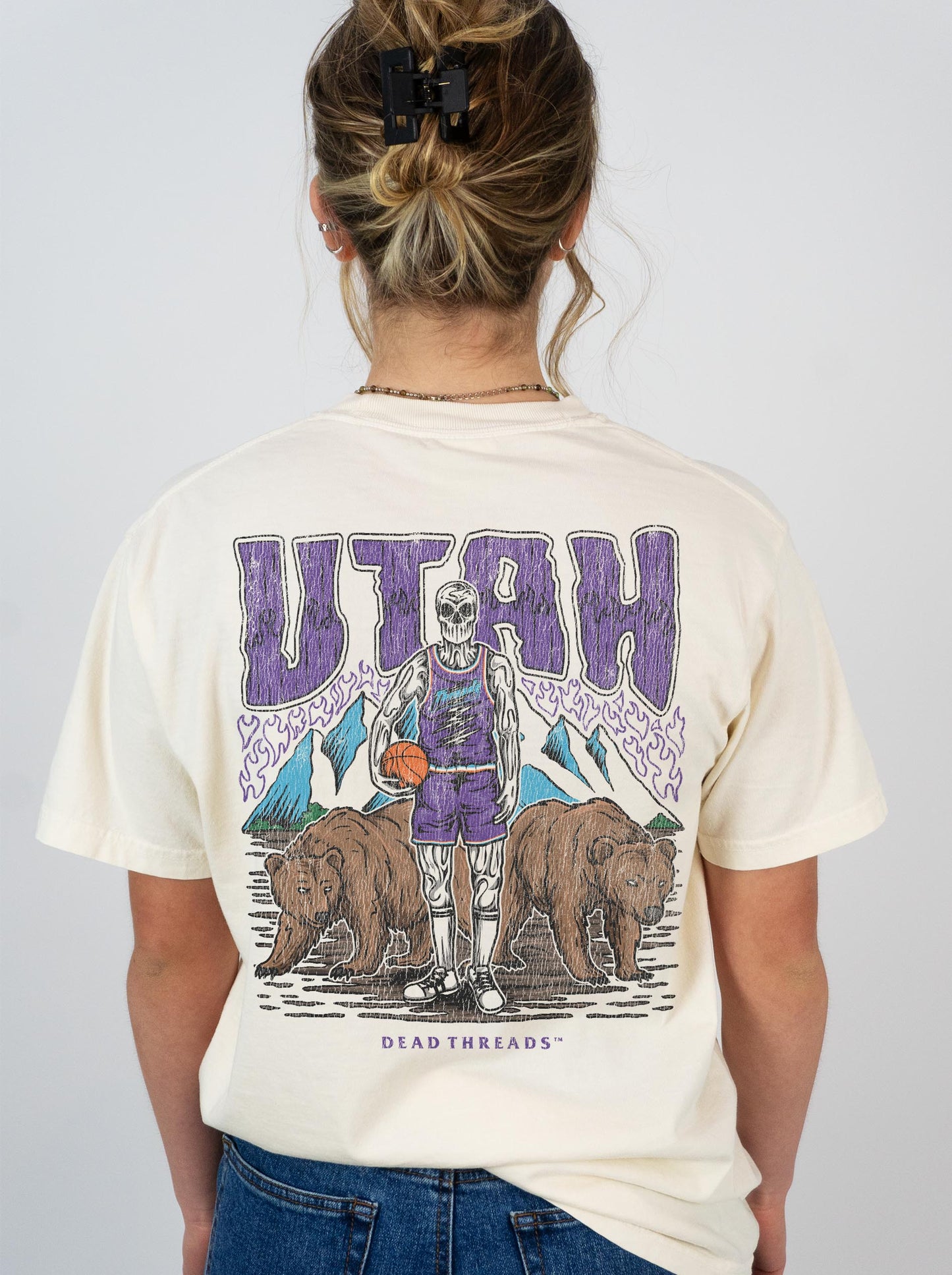 UTAH BASKETBALL - “DT ESSENTIAL" PREMIUM T-SHIRT