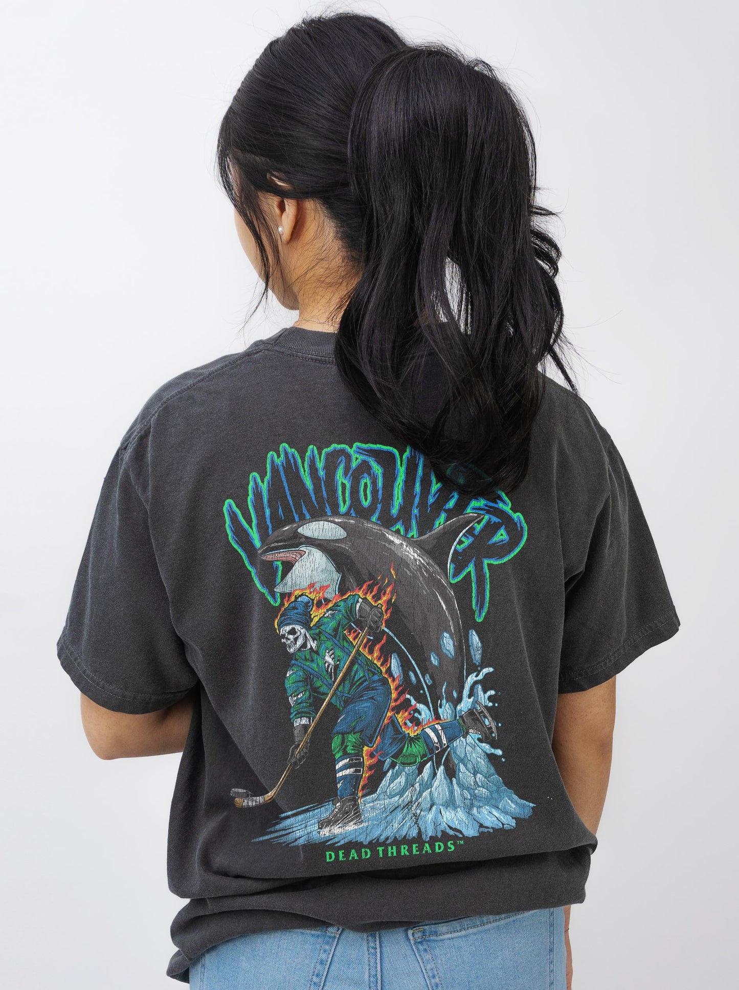 VANCOUVER HOCKEY - “3 SKULL” PREMIUM T-SHIRT