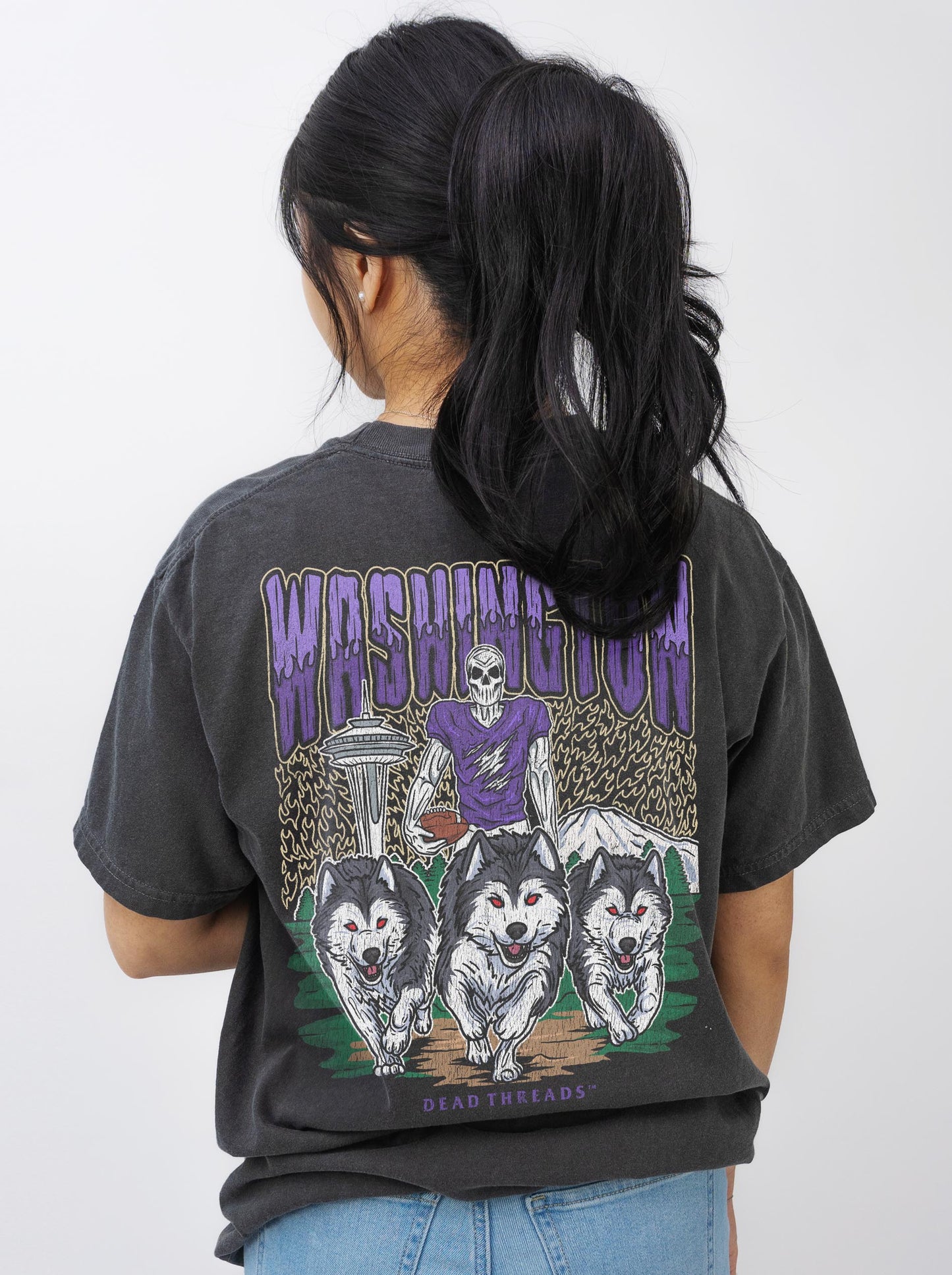 WASHINGTON FOOTBALL - “3 SKULL” PREMIUM T-SHIRT