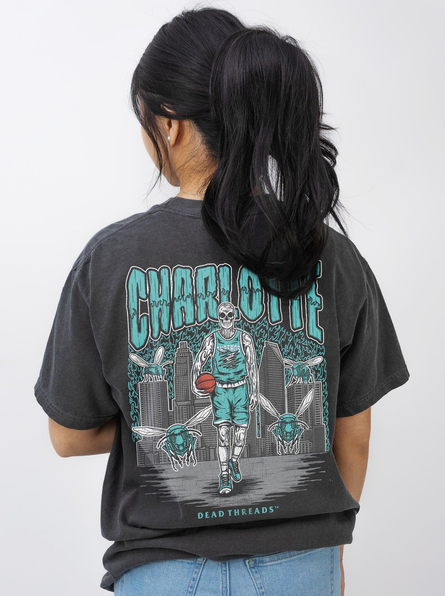 CHARLOTTE BASKETBALL - “DT ESSENTIAL" PREMIUM T-SHIRT