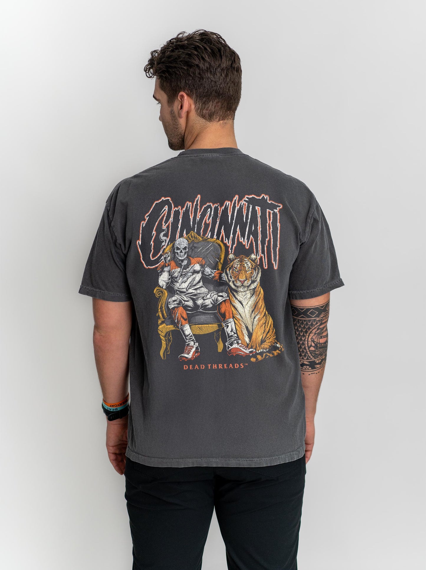 CINCINNATI FOOTBALL v2 - “3 SKULL” PREMIUM T-SHIRT