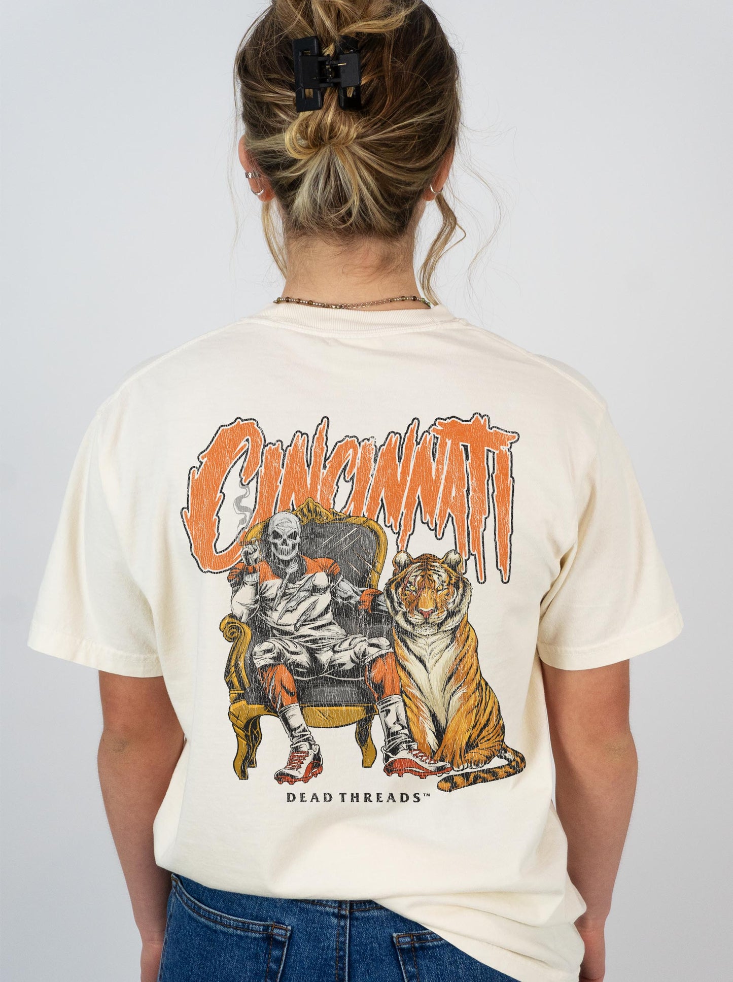 CINCINNATI FOOTBALL v2 - “3 SKULL” PREMIUM T-SHIRT