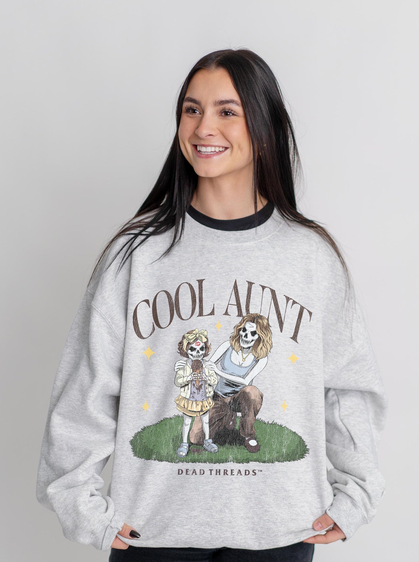 GIRL AUNT - CREWNECK SWEATSHIRT