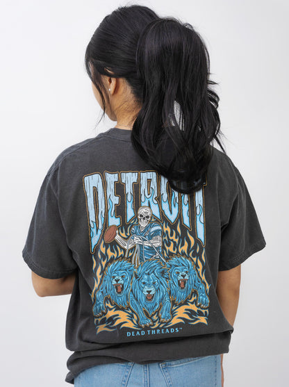 DETROIT FOOTBALL - “3 SKULL” PREMIUM T-SHIRT