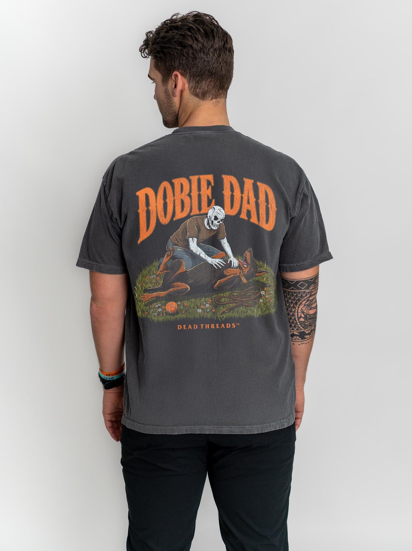 DOBIE DAD - “DT ESSENTIAL" PREMIUM T-SHIRT