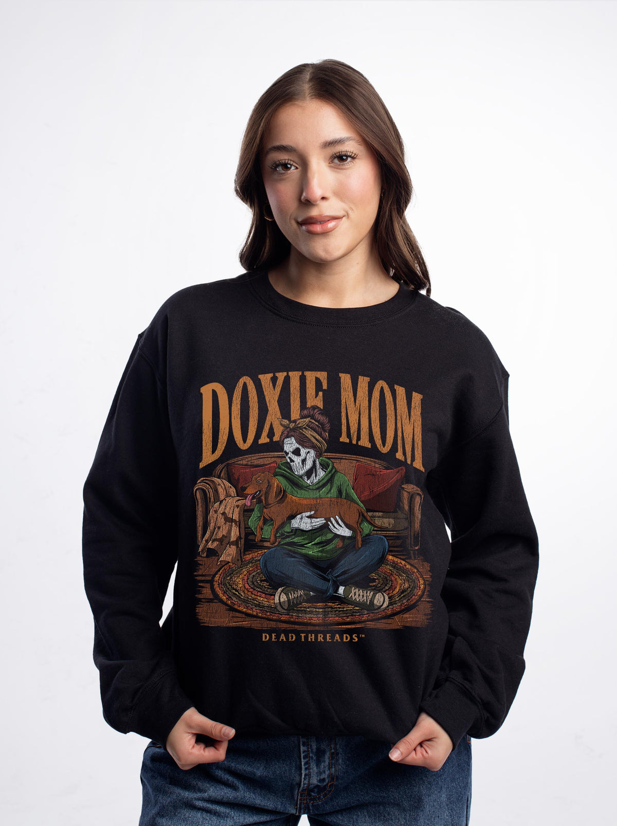DOXIE MOM - CREWNECK SWEATSHIRT