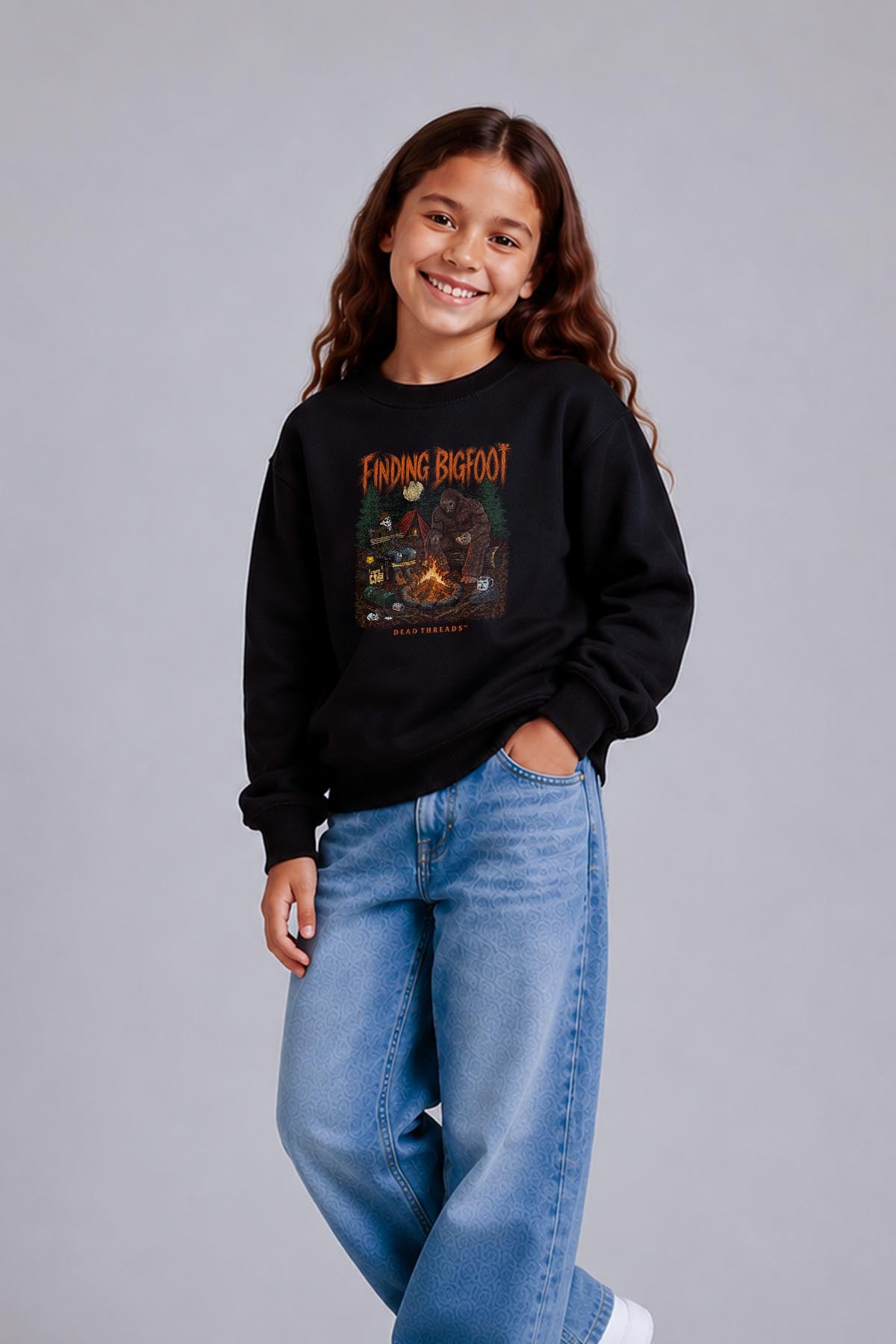 FINDING BIGFOOT (KIDS) CREWNECK SWEATSHIRT - Halloween Limited Drop