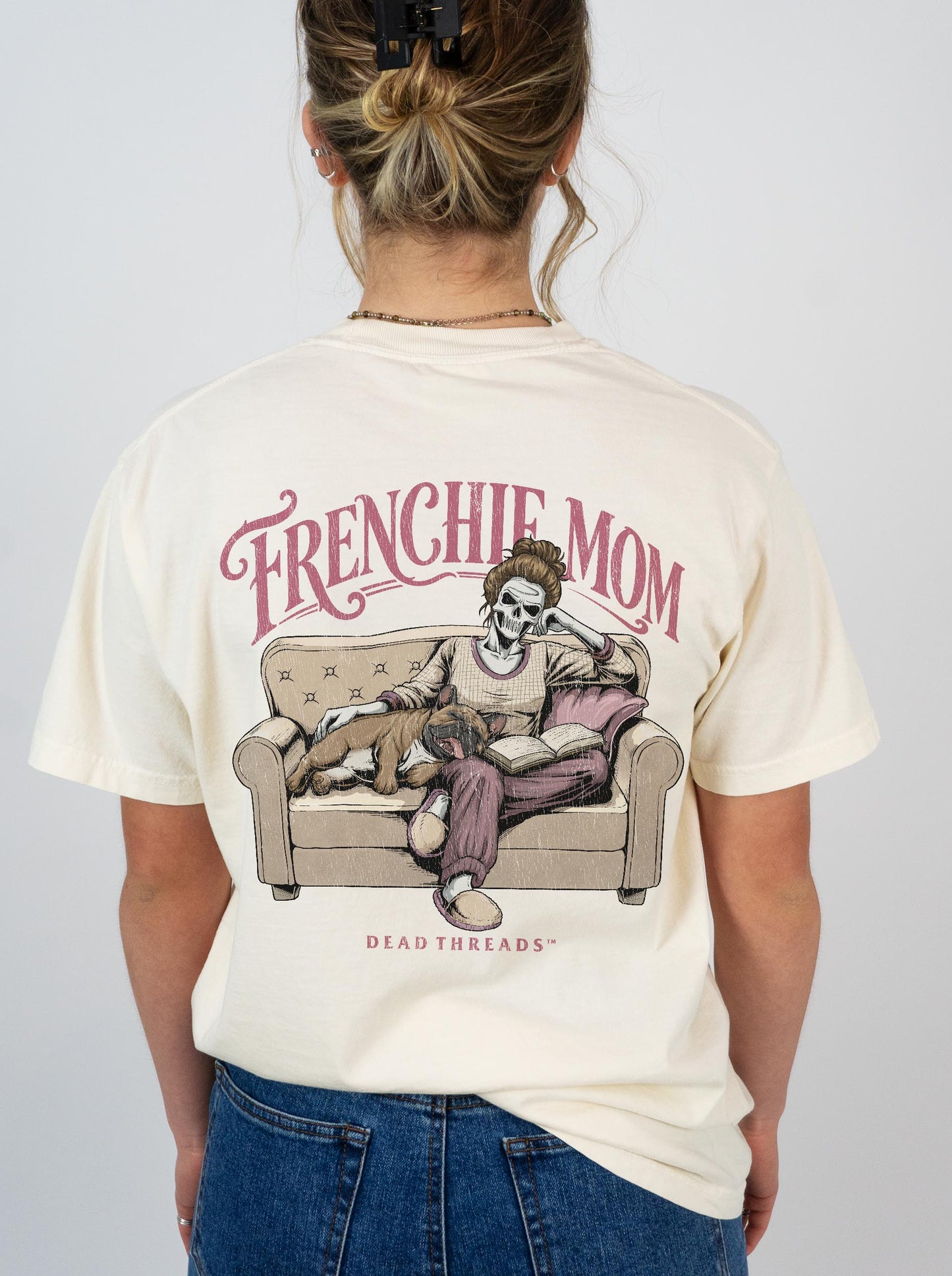 FRENCHIE MOM - “DT ESSENTIAL" PREMIUM T-SHIRT