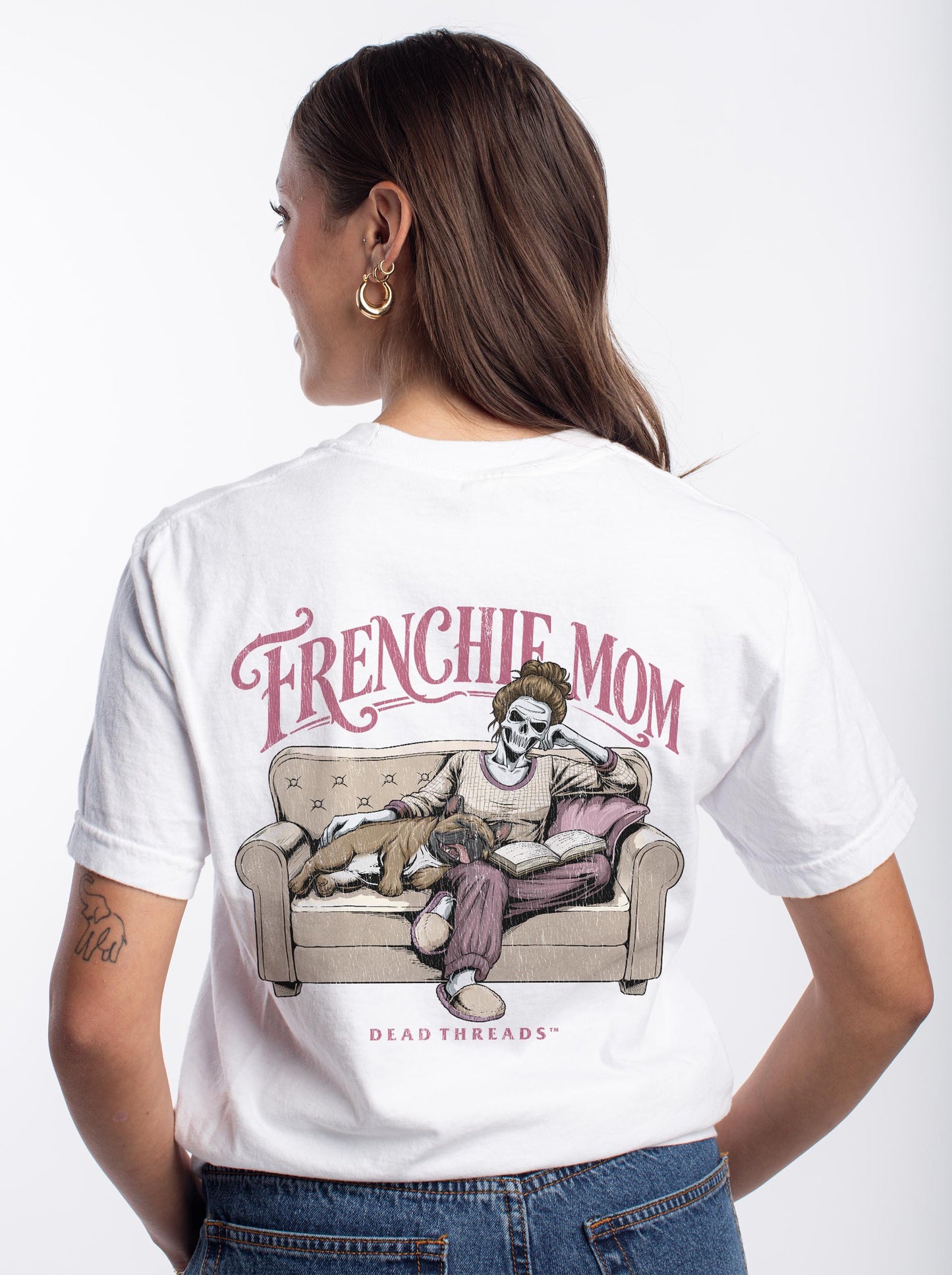 FRENCHIE MOM - “DT ESSENTIAL" PREMIUM T-SHIRT