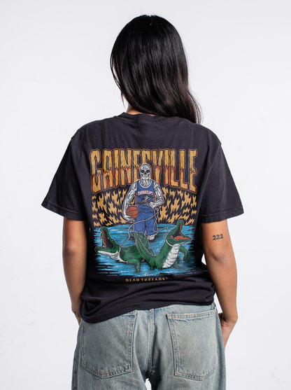 GAINESVILLE BASKETBALL - “3 SKULL” PREMIUM T-SHIRT