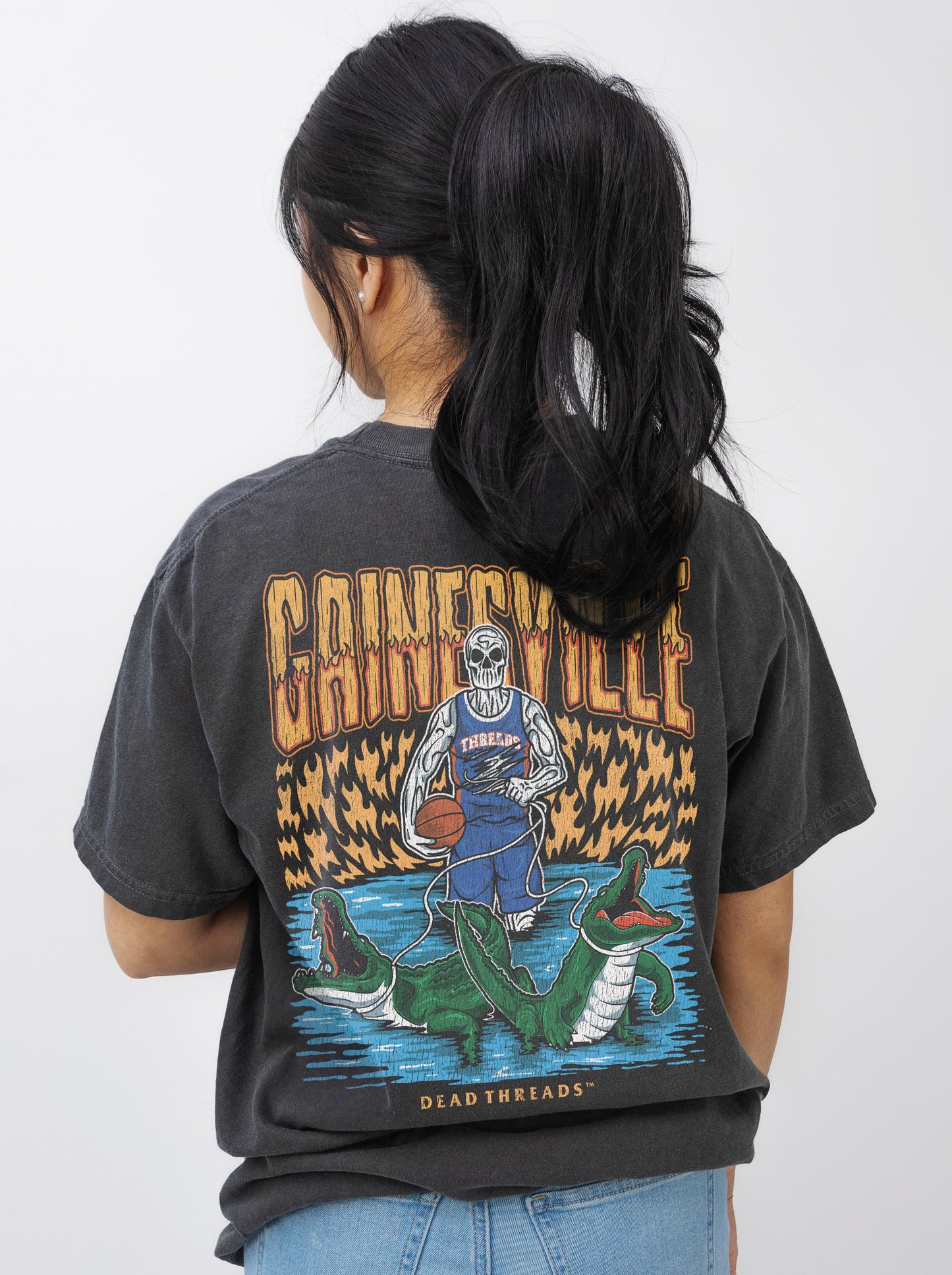 GAINESVILLE BASKETBALL - “3 SKULL” PREMIUM T-SHIRT