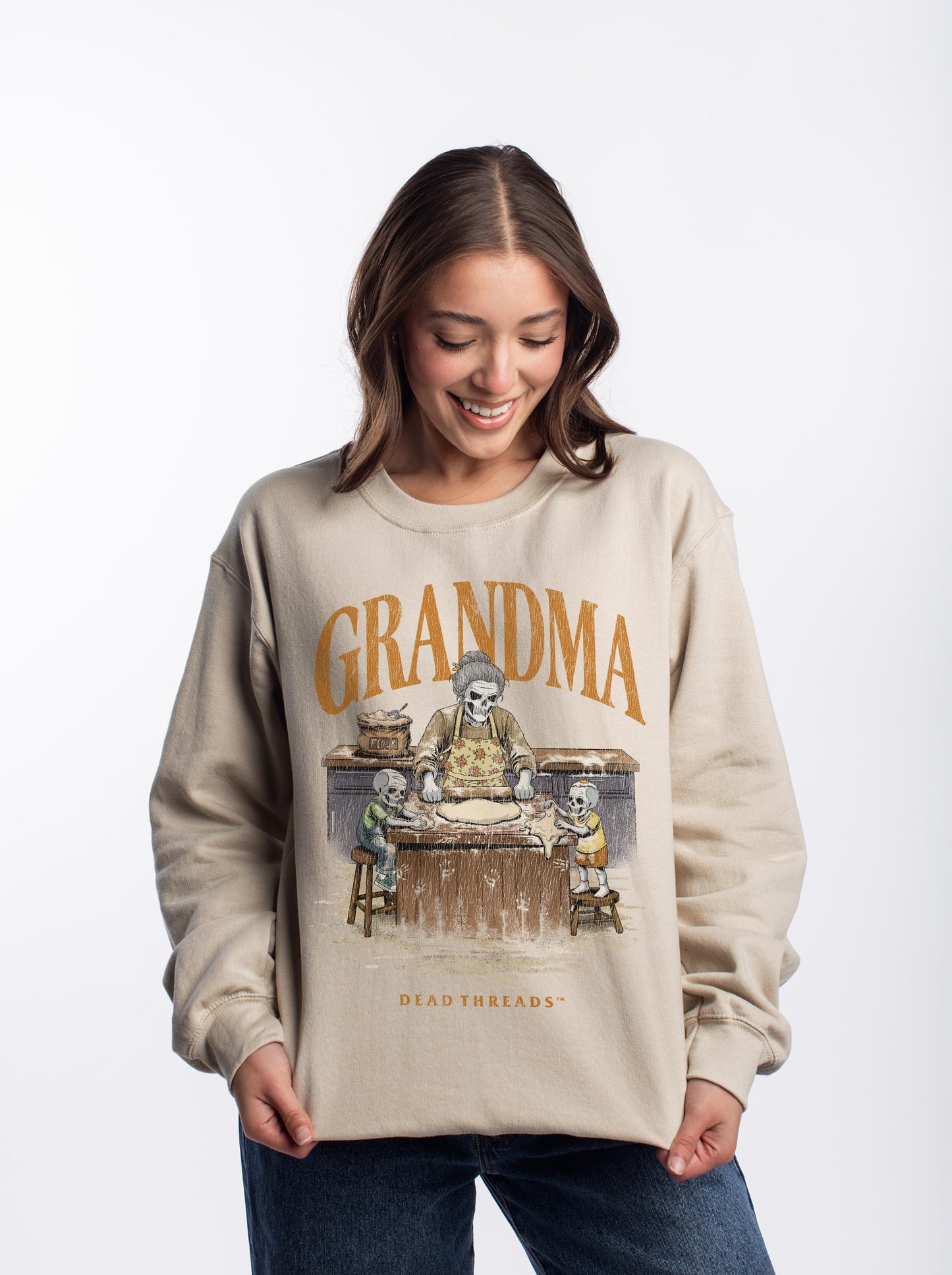 GRANDMA v2 - CREWNECK SWEATSHIRT