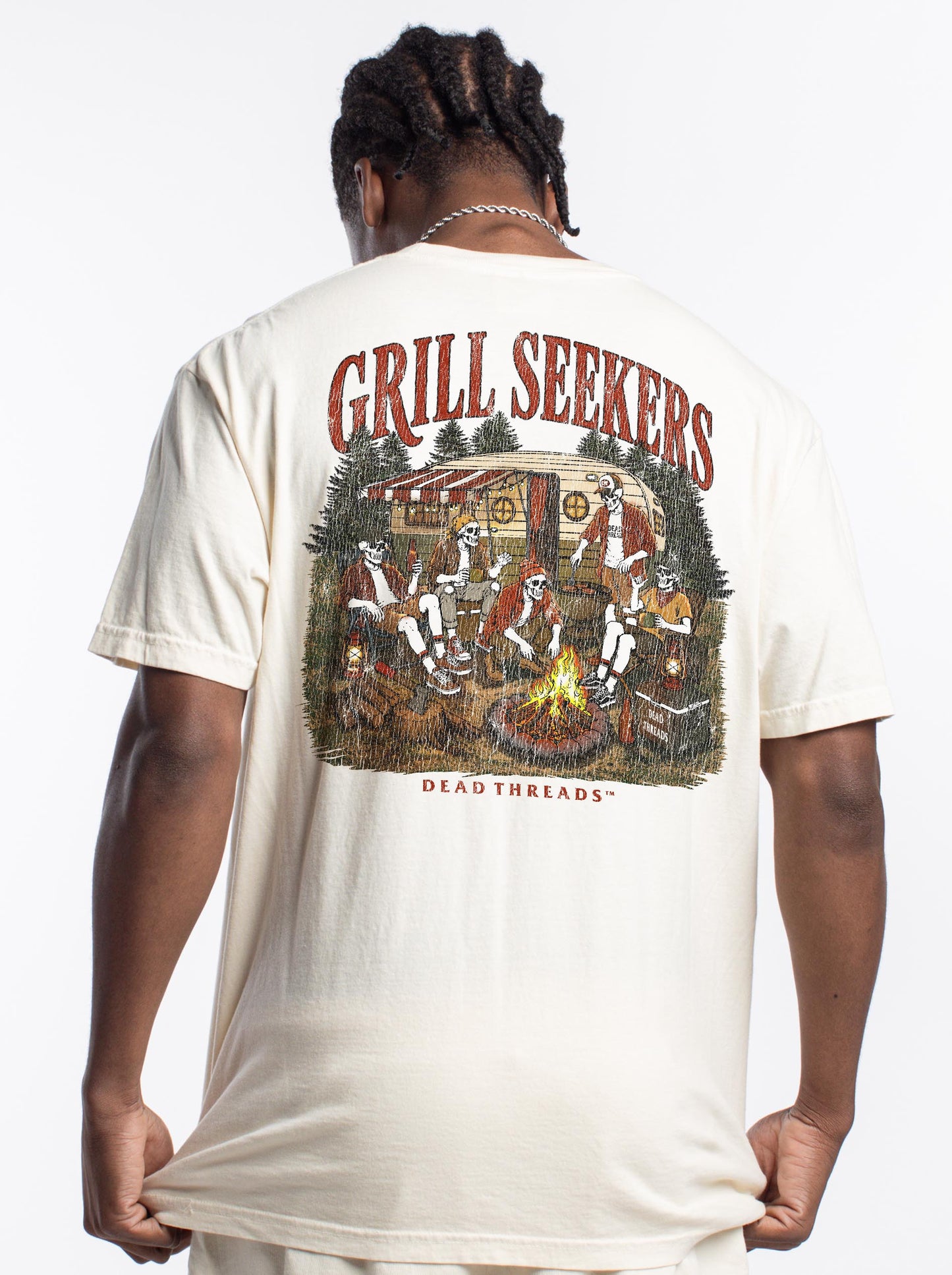 GRILL SEEKERS - “DT ESSENTIAL" PREMIUM T-SHIRT