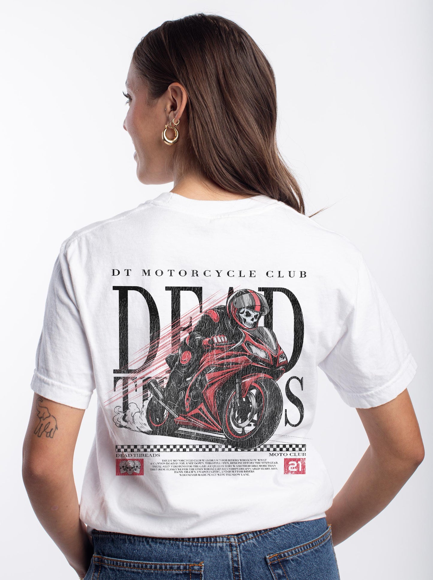 LAST LAP - “DT ESSENTIAL" PREMIUM T-SHIRT