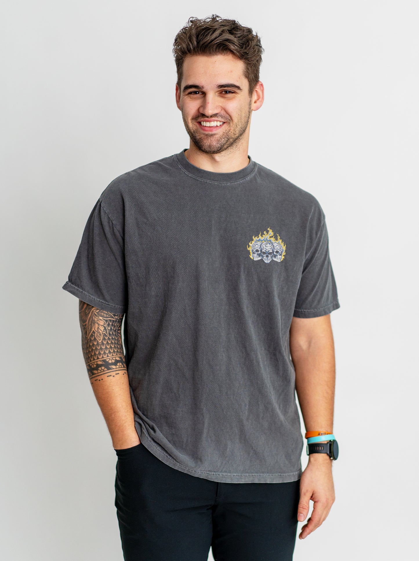 LOS ANGELES FOOTBALL v2 - "3 SKULL" PREMIUM T-SHIRT