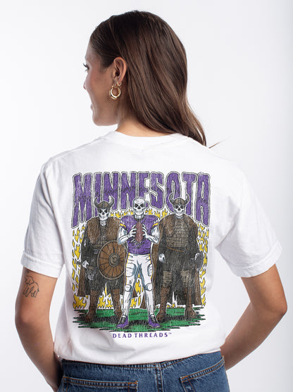 MINNESOTA FOOTBALL v3 - “3 SKULL” PREMIUM T-SHIRT