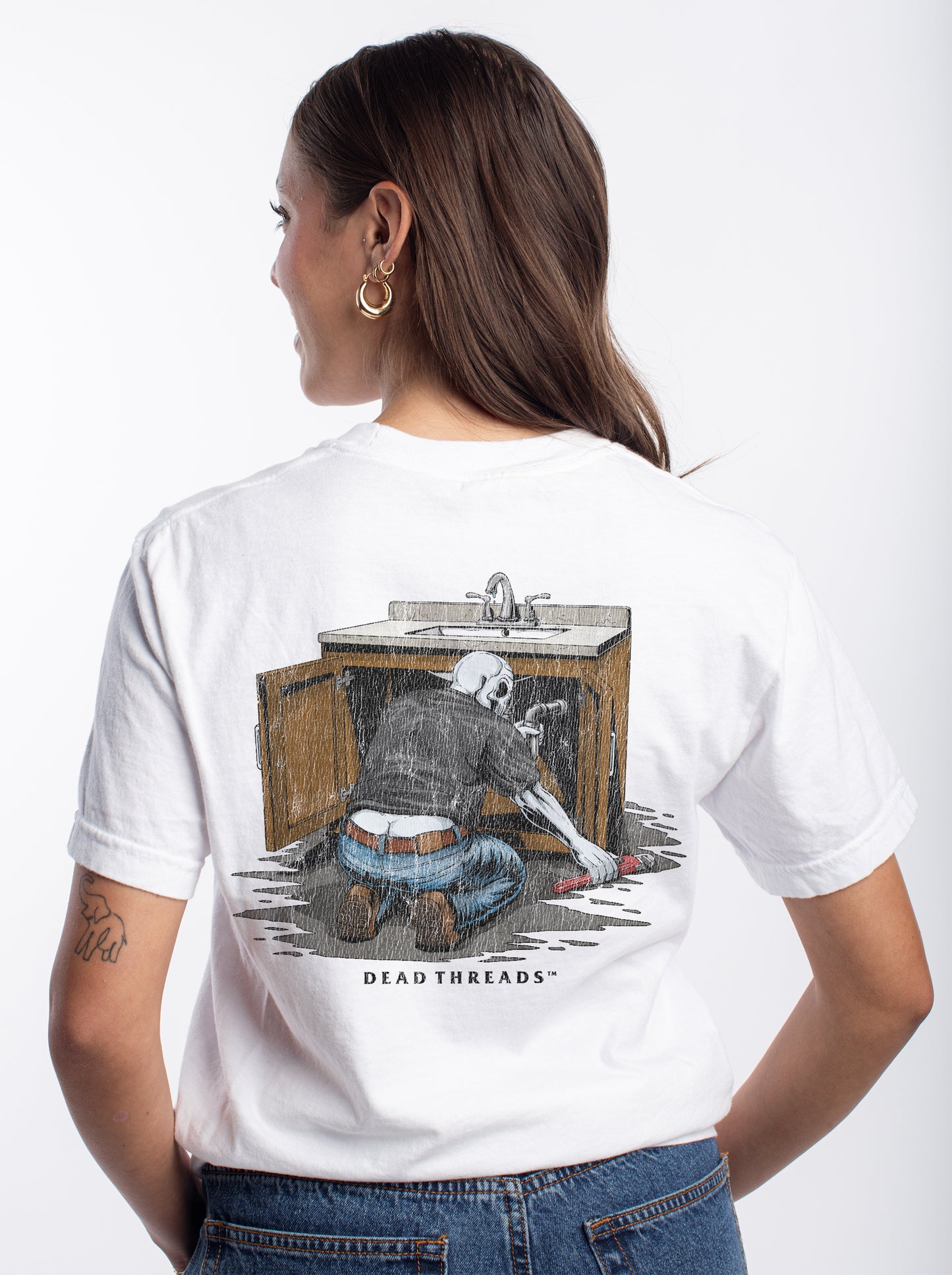 KILLER CRACK - “DT ESSENTIAL" PREMIUM T-SHIRT