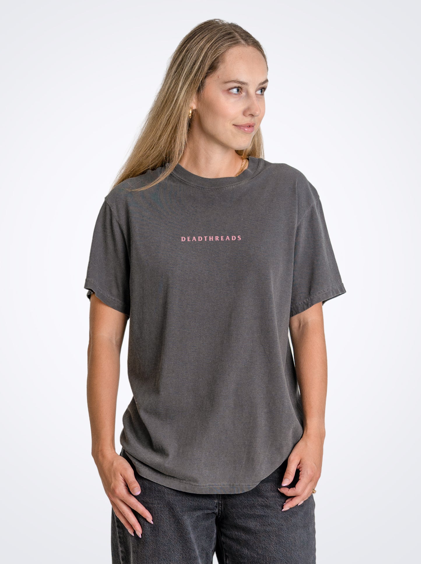 RETRIEVER MOM - “DT ESSENTIAL" PREMIUM T-SHIRT