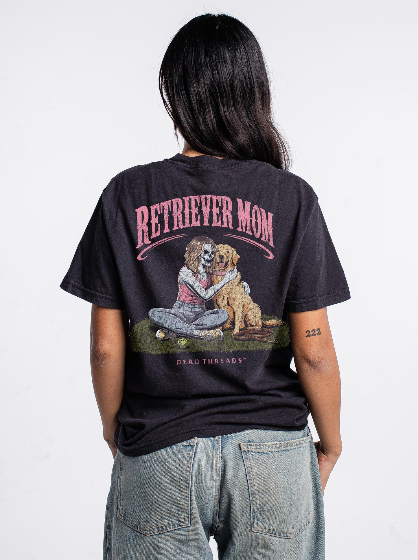 RETRIEVER MOM - “DT ESSENTIAL" PREMIUM T-SHIRT