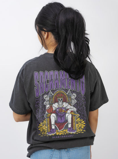 SACRAMENTO BASKETBALL - “DT ESSENTIAL" PREMIUM T-SHIRT