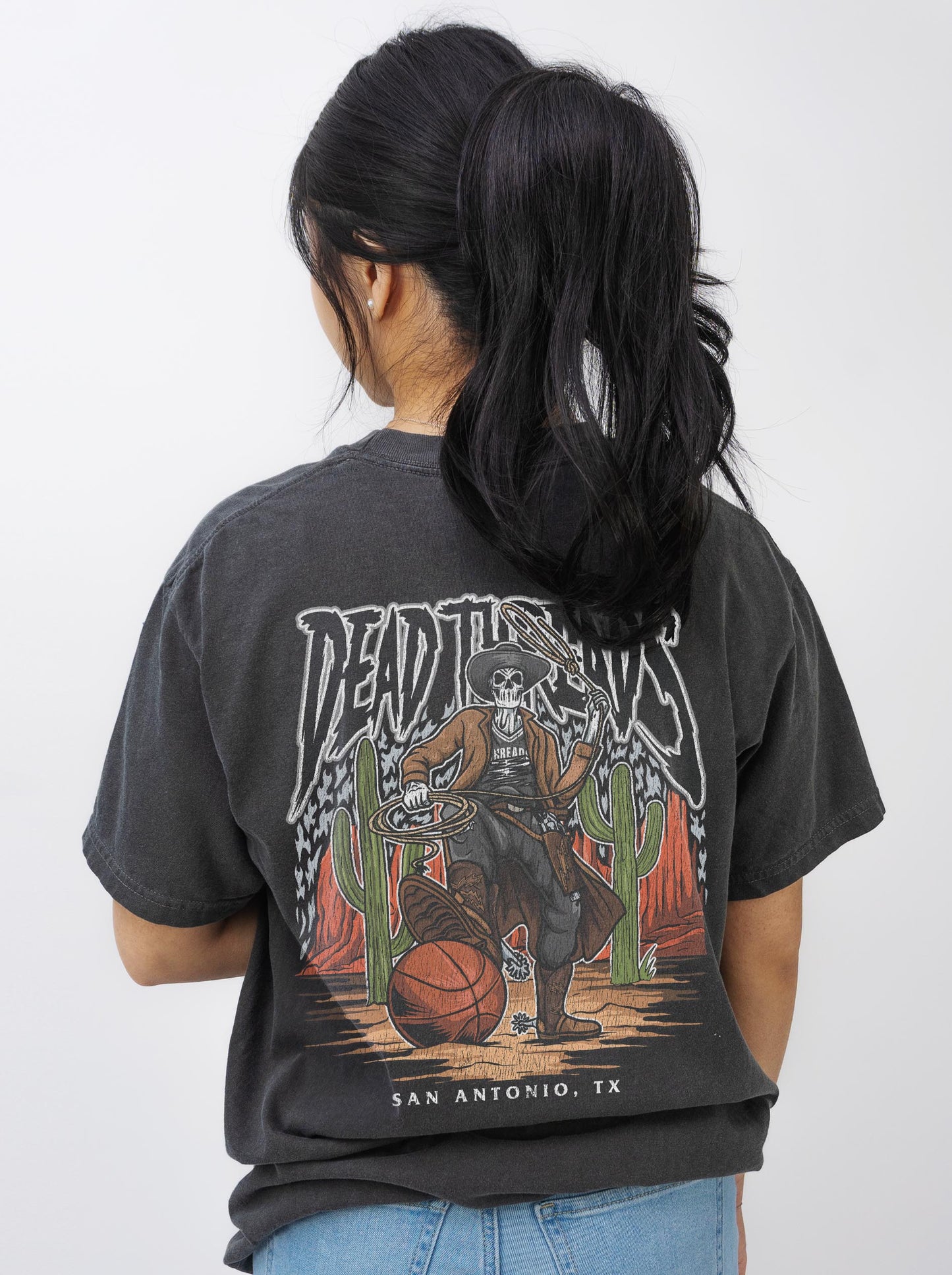 SAN ANTONIO BASKETBALL - “DT ESSENTIAL" PREMIUM T-SHIRT