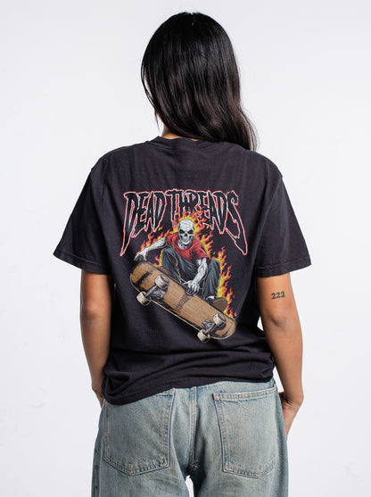 SKATE OR DIE - “3 SKULL” PREMIUM T-SHIRT