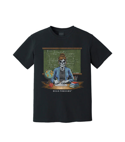 SKULL'S IN SESSION (MRS.)